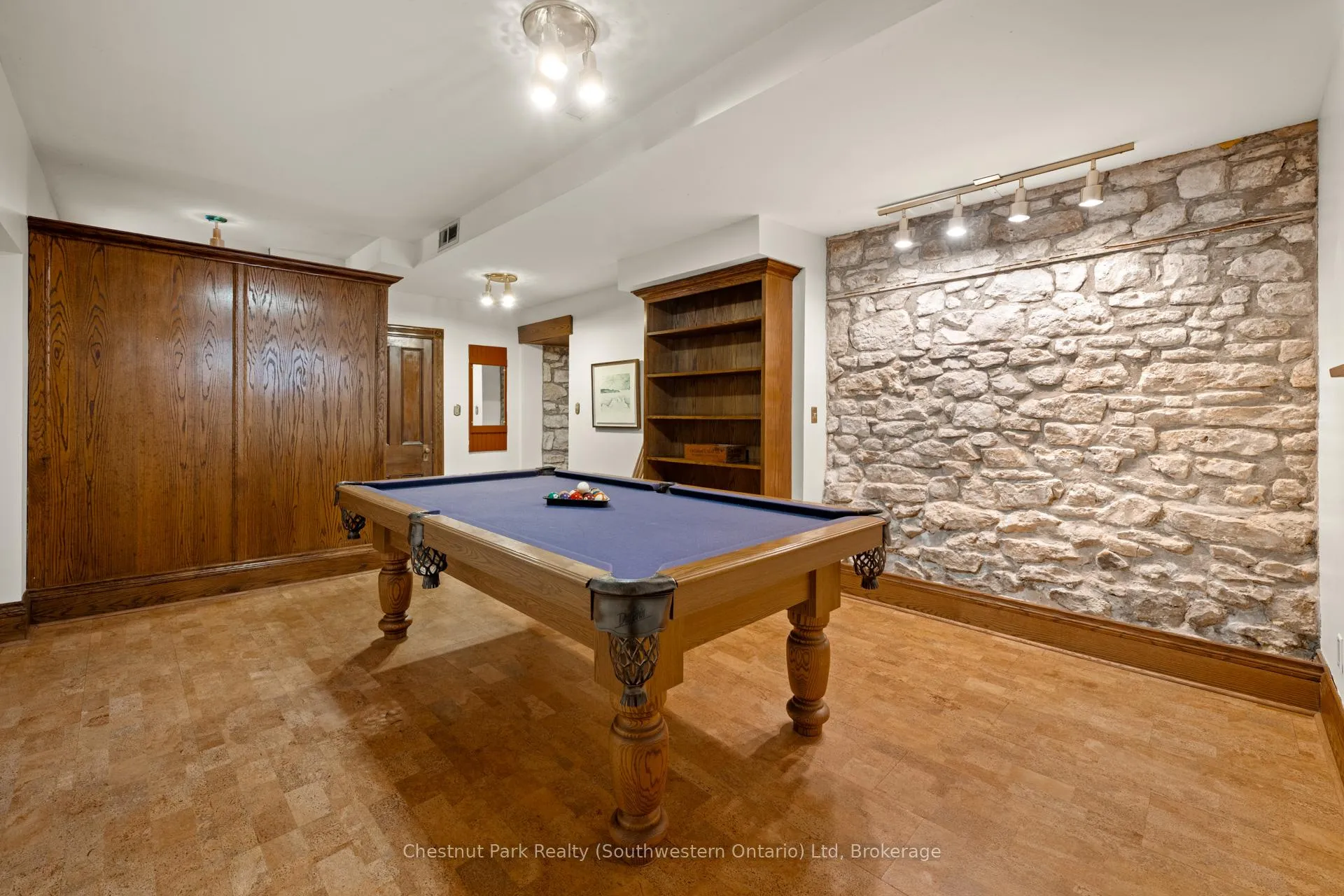 Photo 50 of 22 Stuart Street, Guelph, St. George's — HOMEH
