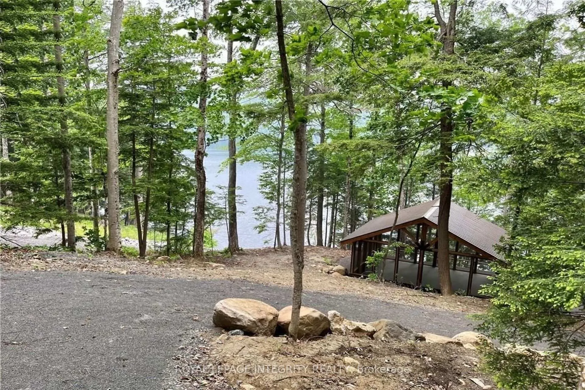 Photo 14 of 131 Shady Maple Road, McNab/Braeside, Mcnab/Braeside Twps — HOMEH