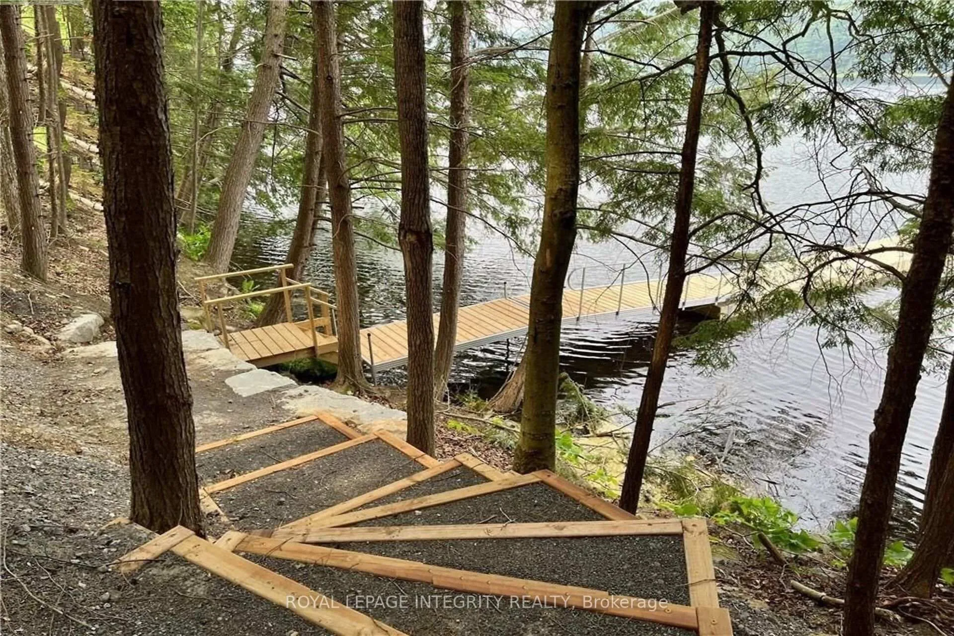 Photo 18 of 131 Shady Maple Road, McNab/Braeside, Mcnab/Braeside Twps — HOMEH