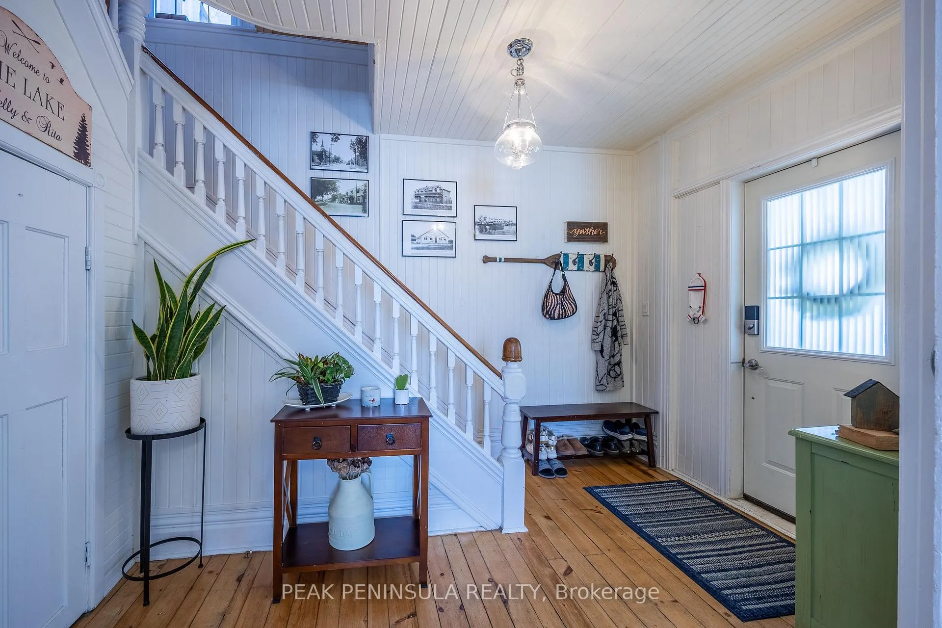 Photo 3 of 1047 Bay Street, Norfolk, Port Rowan — HOMEH