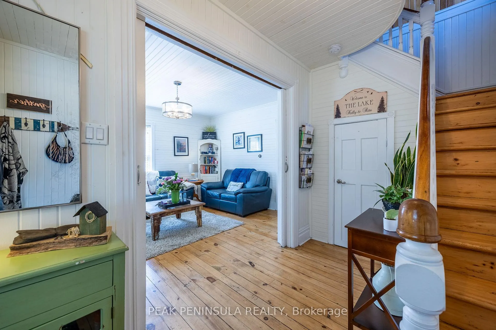 Photo 4 of 1047 Bay Street, Norfolk, Port Rowan — HOMEH