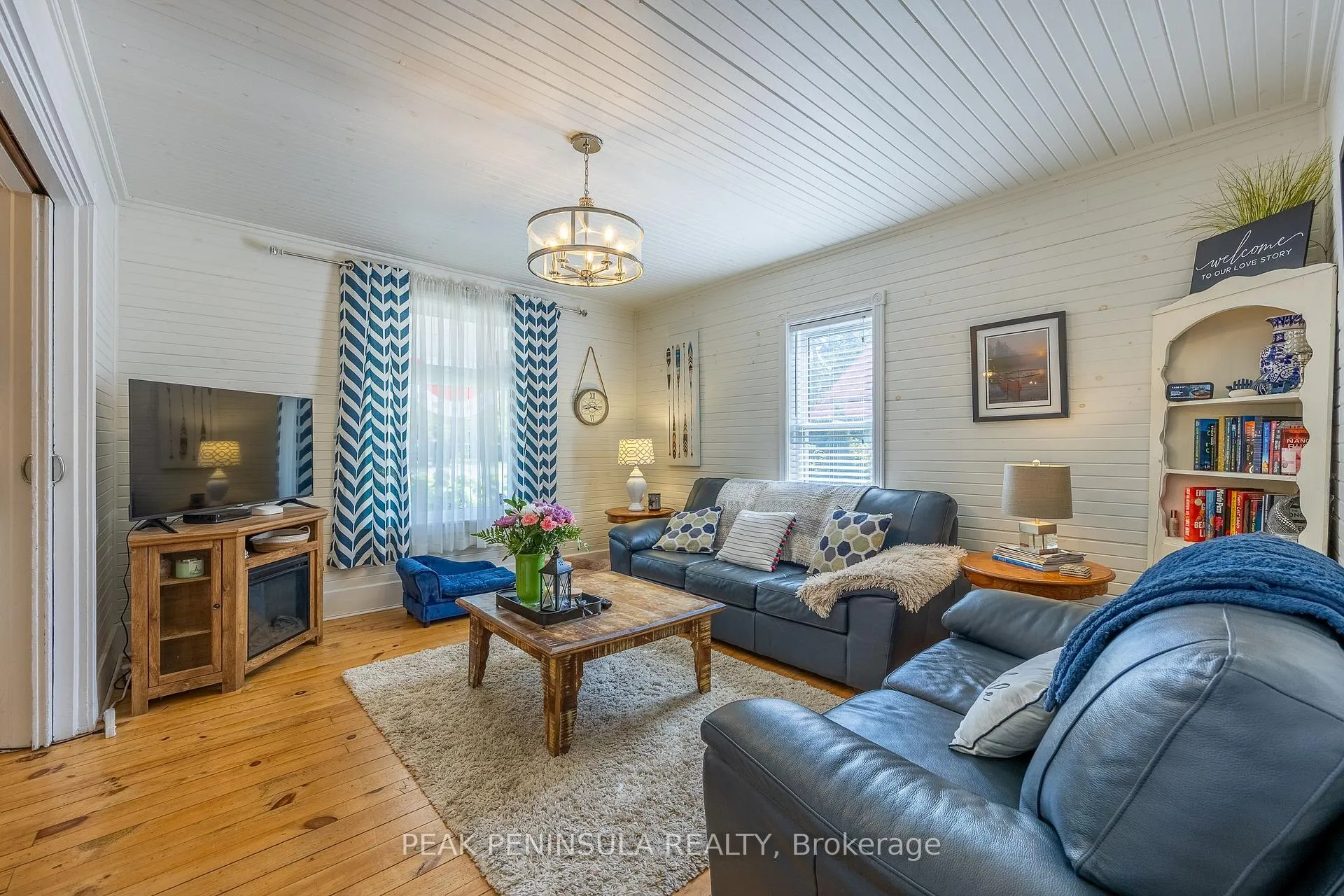 Photo 5 of 1047 Bay Street, Norfolk, Port Rowan — HOMEH