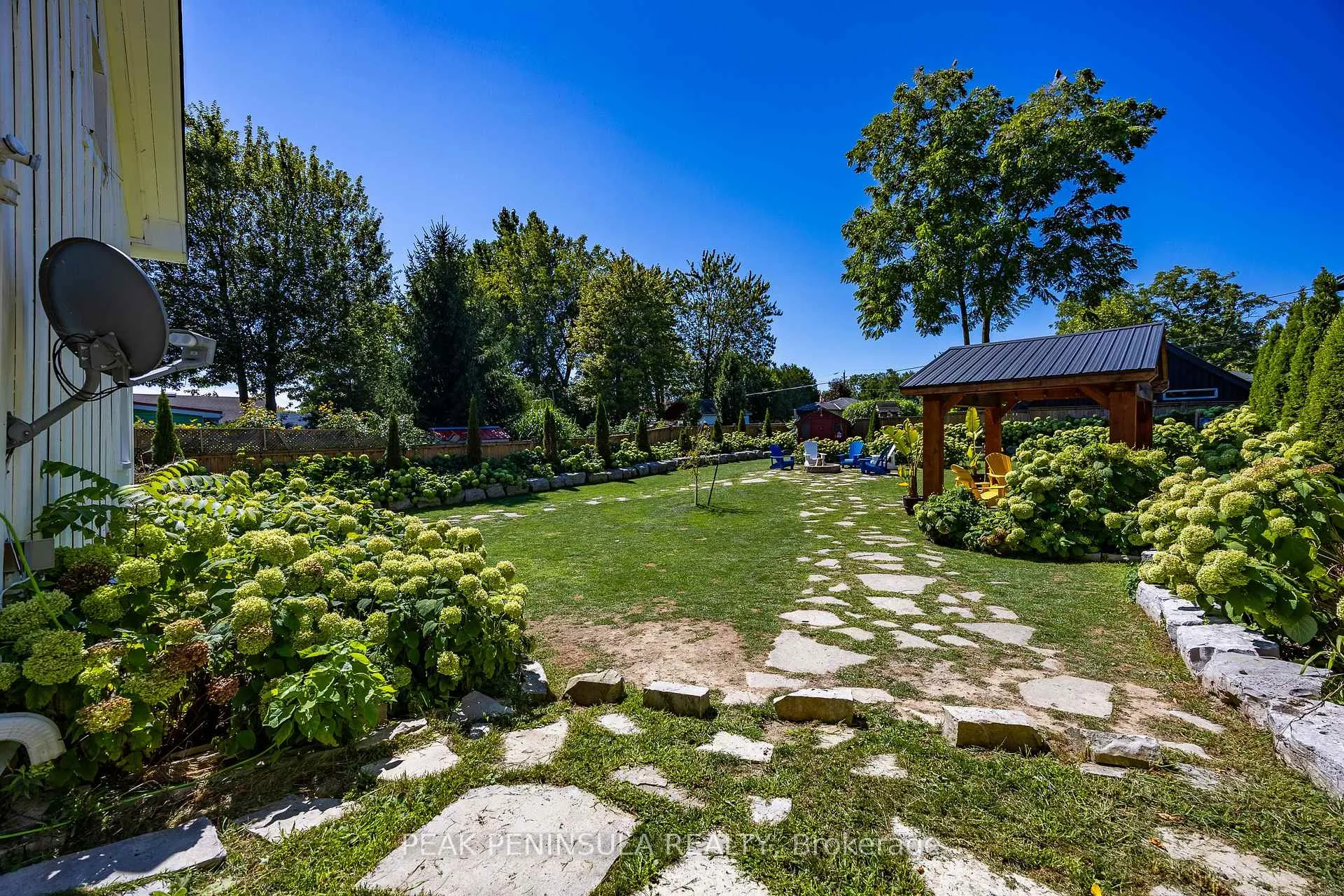 Photo 25 of 1047 Bay Street, Norfolk, Port Rowan — HOMEH