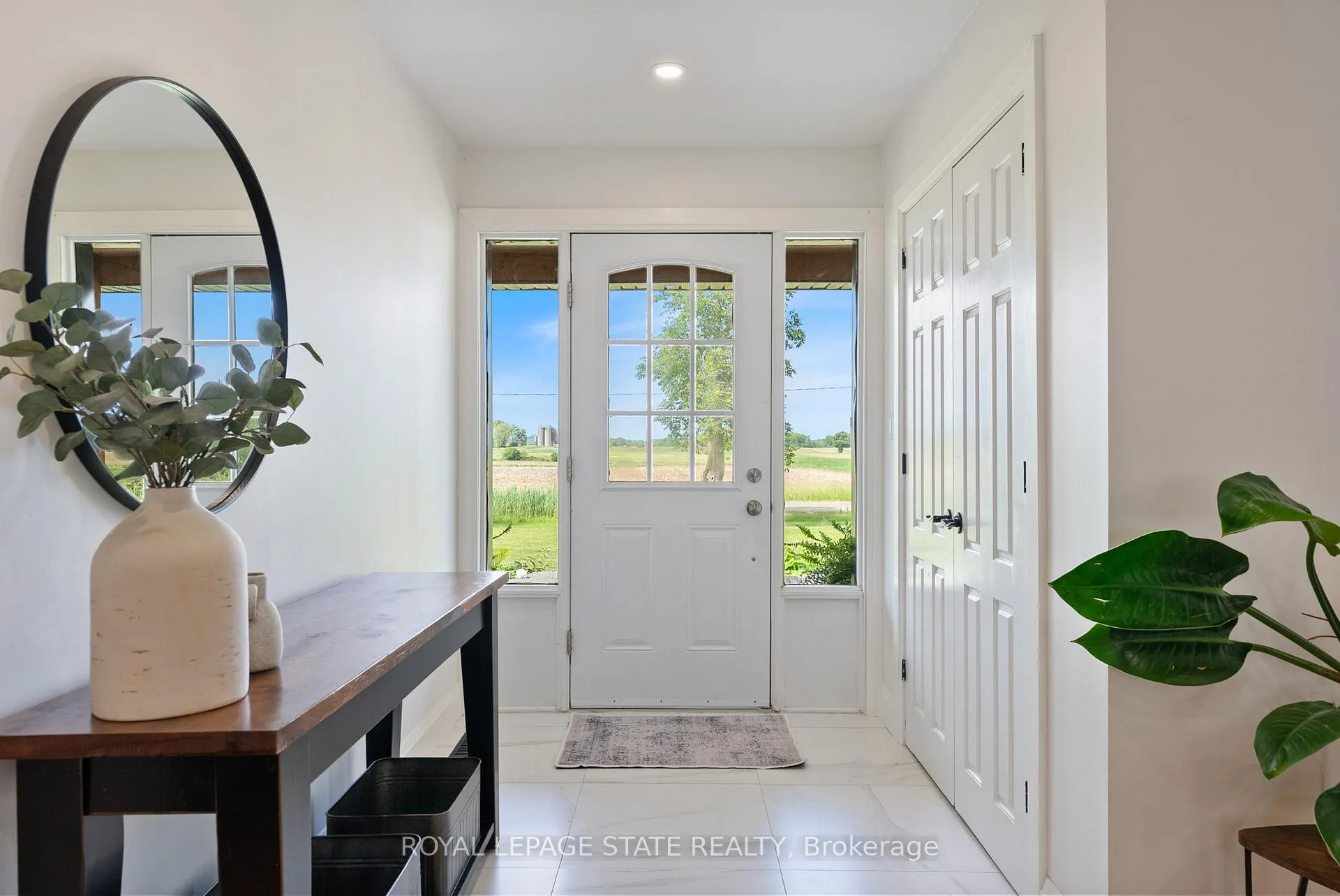 Photo 9 of 6251 Walkers Road, Hamilton, Mount Hope — HOMEH