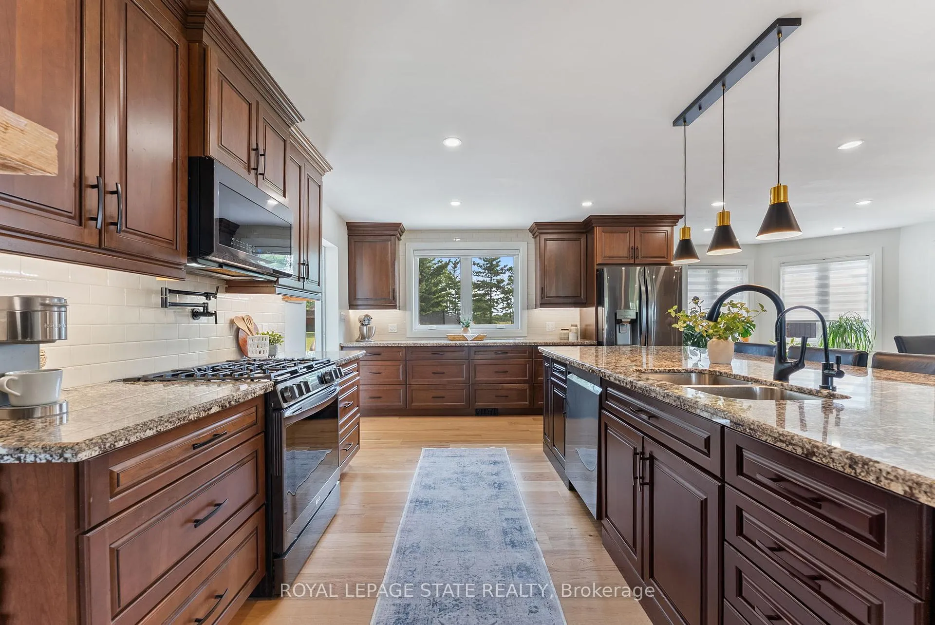 Photo 11 of 6251 Walkers Road, Hamilton, Mount Hope — HOMEH