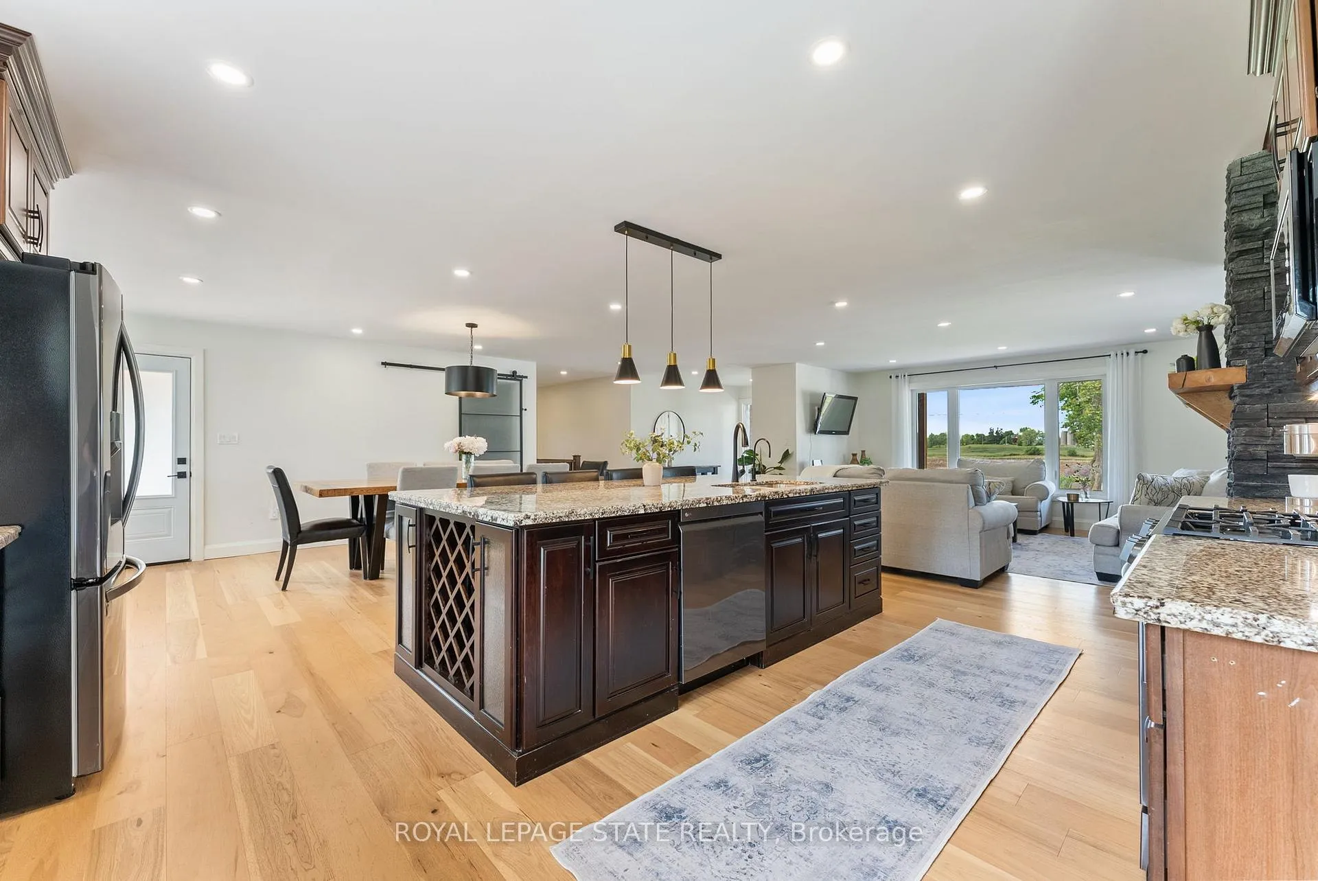 Photo 12 of 6251 Walkers Road, Hamilton, Mount Hope — HOMEH