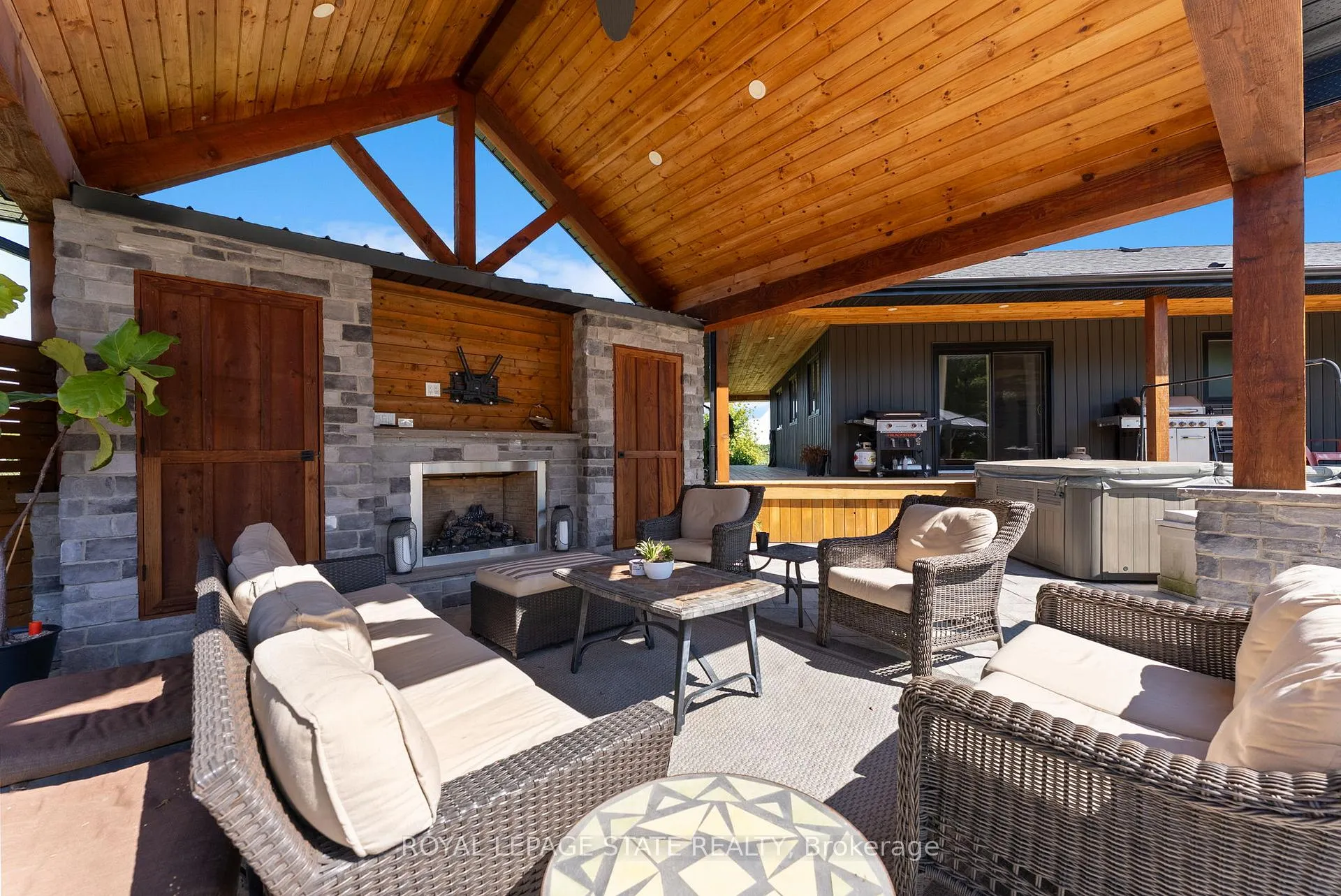 Photo 34 of 6251 Walkers Road, Hamilton, Mount Hope — HOMEH
