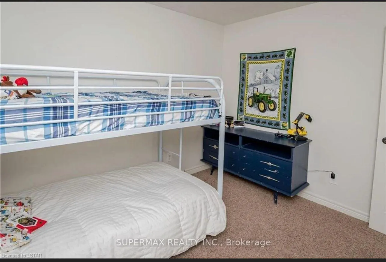 Photo 22 of 26 Pine Valley Drive, St. Thomas — HOMEH