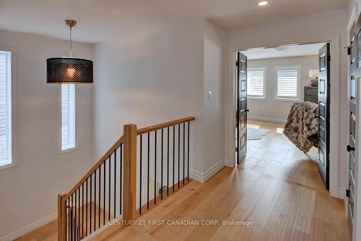 Photo 20 of 2113 Linkway Boulevard, London, South A — HOMEH