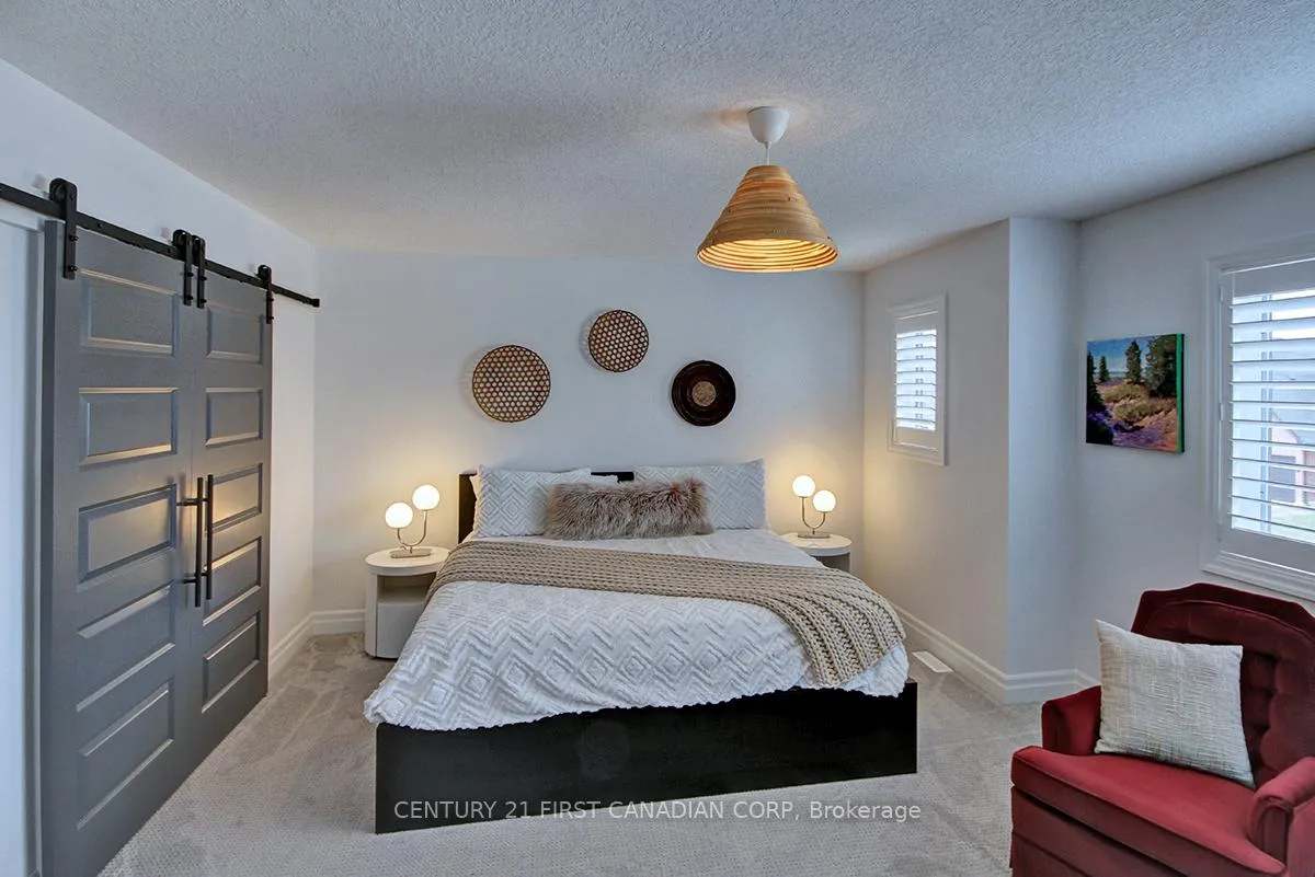 Photo 25 of 2113 Linkway Boulevard, London, South A — HOMEH