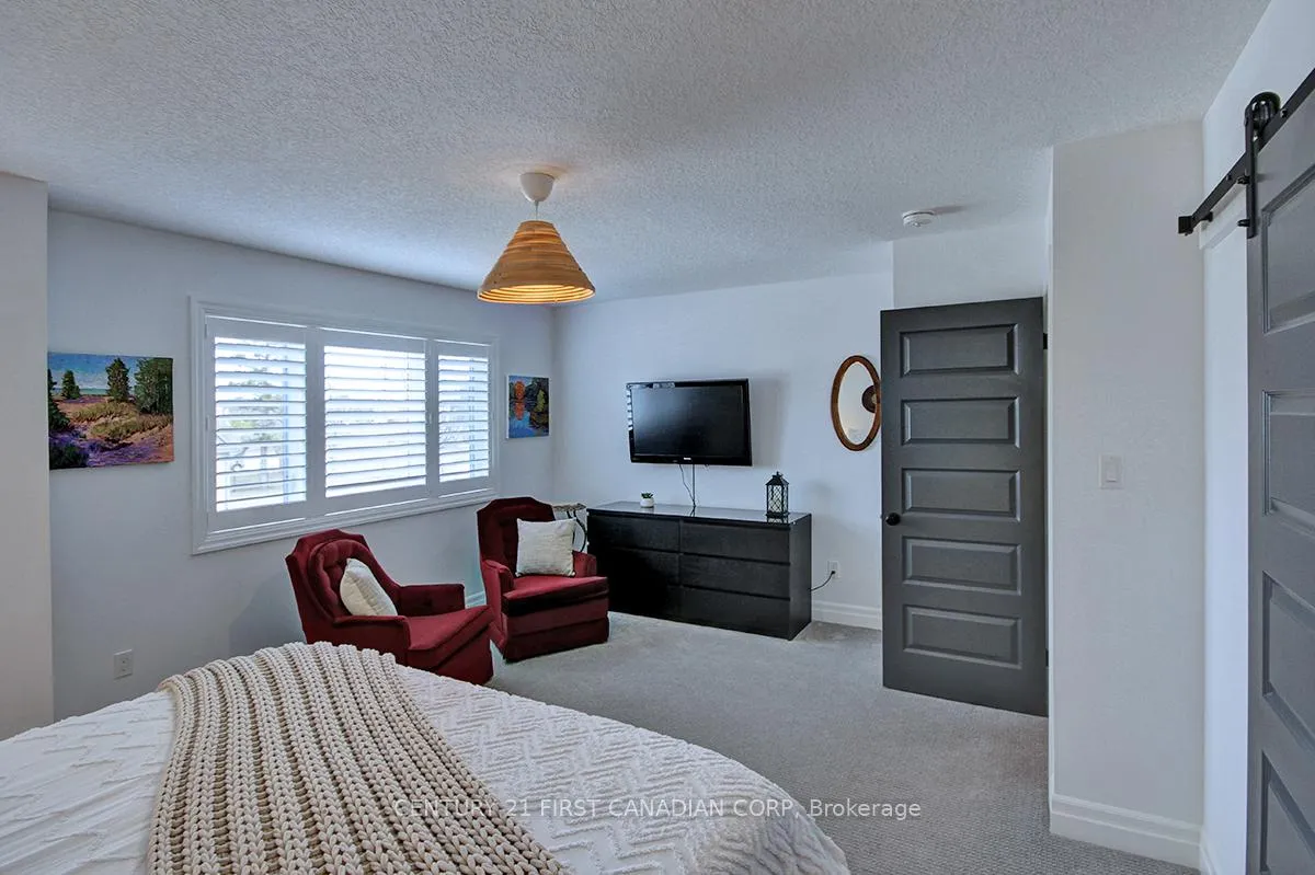 Photo 26 of 2113 Linkway Boulevard, London, South A — HOMEH