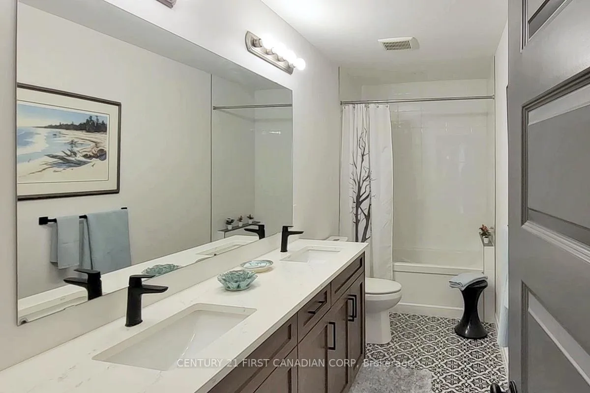 Photo 28 of 2113 Linkway Boulevard, London, South A — HOMEH