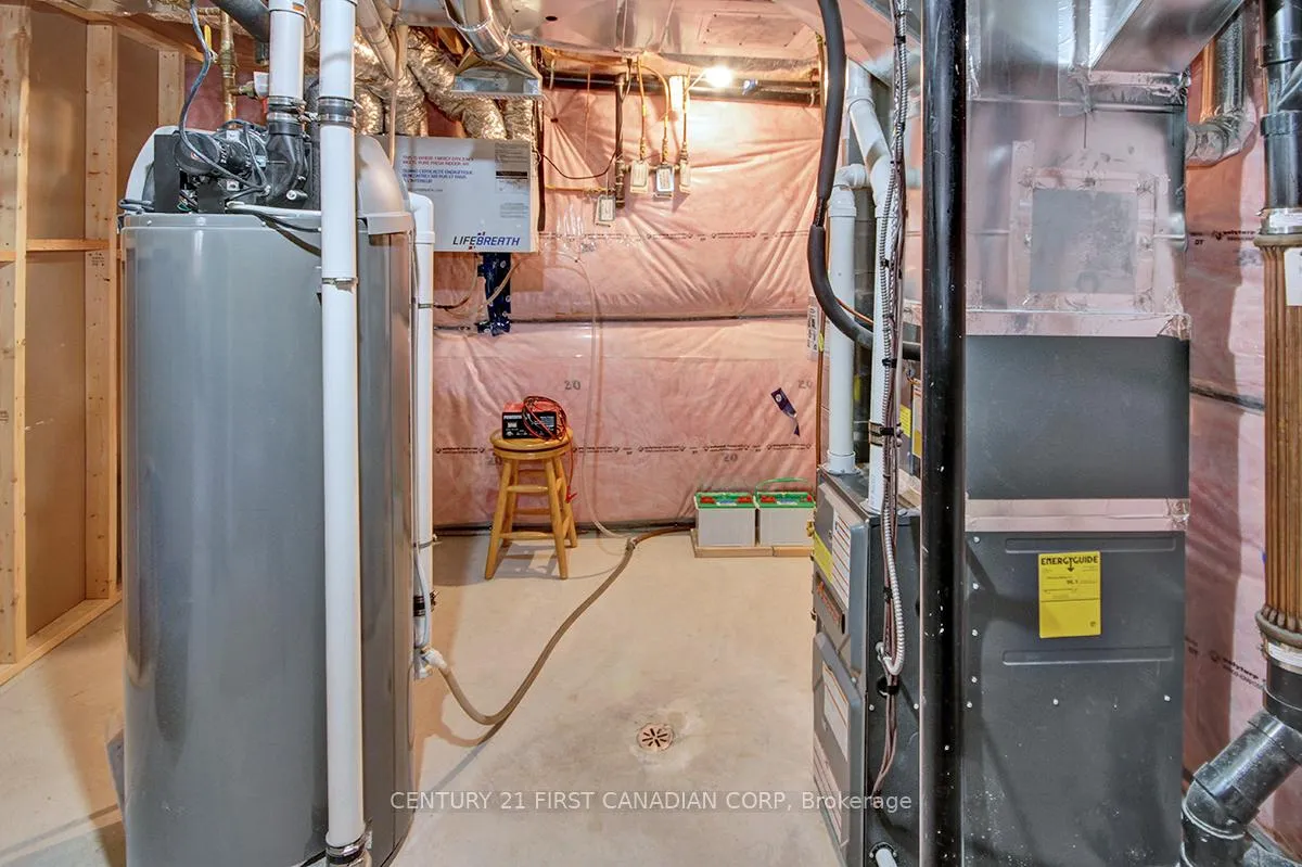 Photo 32 of 2113 Linkway Boulevard, London, South A — HOMEH