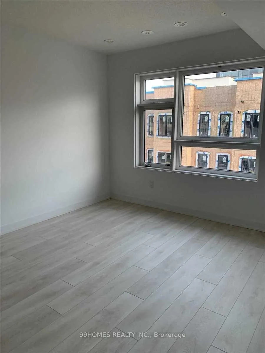 Photo 9 of Unit 41, 1121 Cooke Boulevard, Burlington, LaSalle — HOMEH