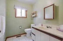 Photo 15 of 35 Kingsplate Crescent, Etobicoke, West Humber-Clairville — HOMEH