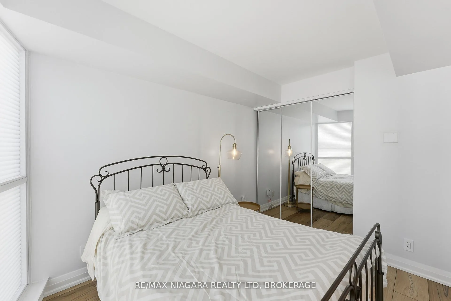 Photo 14 of Unit 1601, 600 Fleet Street, Toronto, Niagara — HOMEH