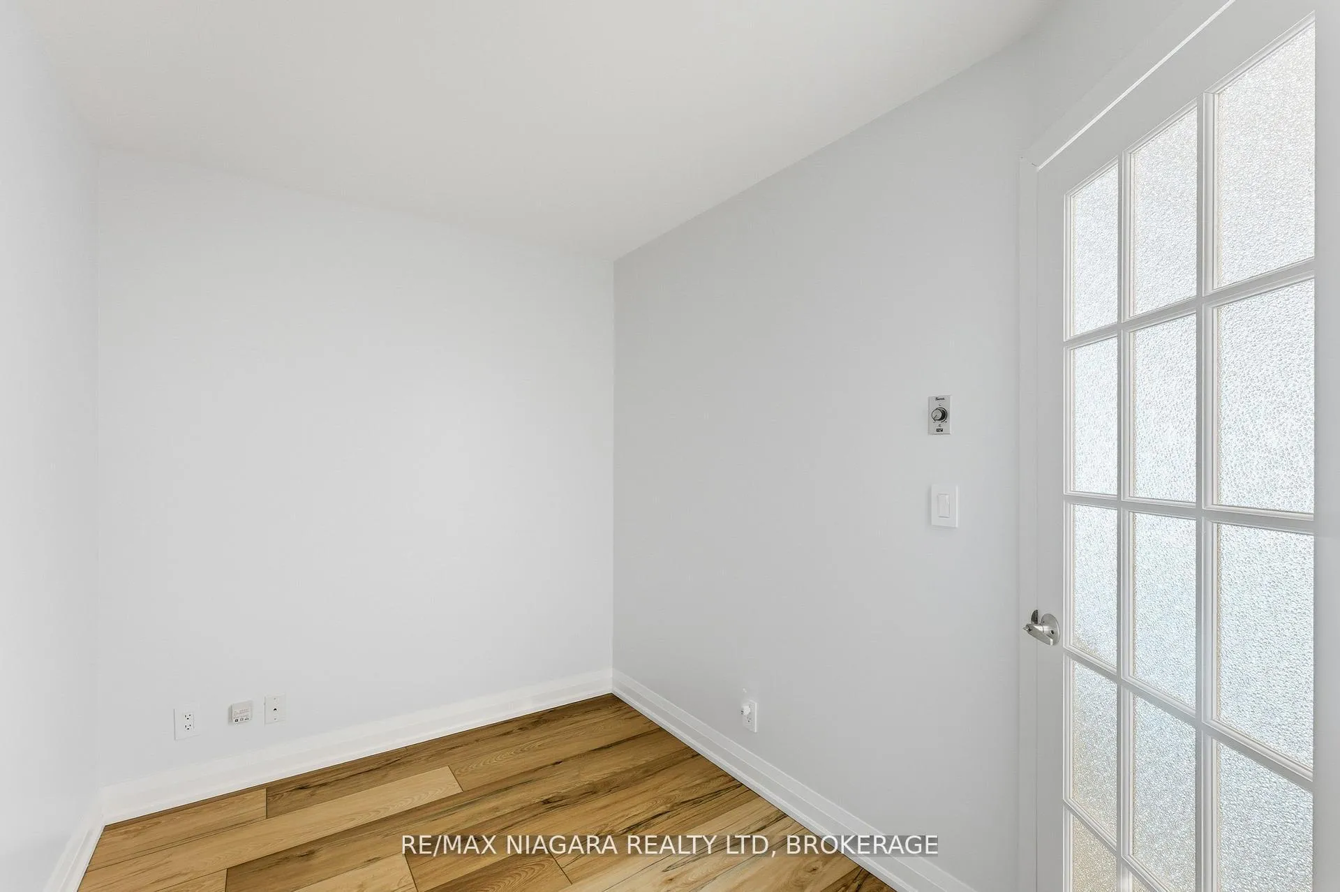 Photo 21 of Unit 1601, 600 Fleet Street, Toronto, Niagara — HOMEH