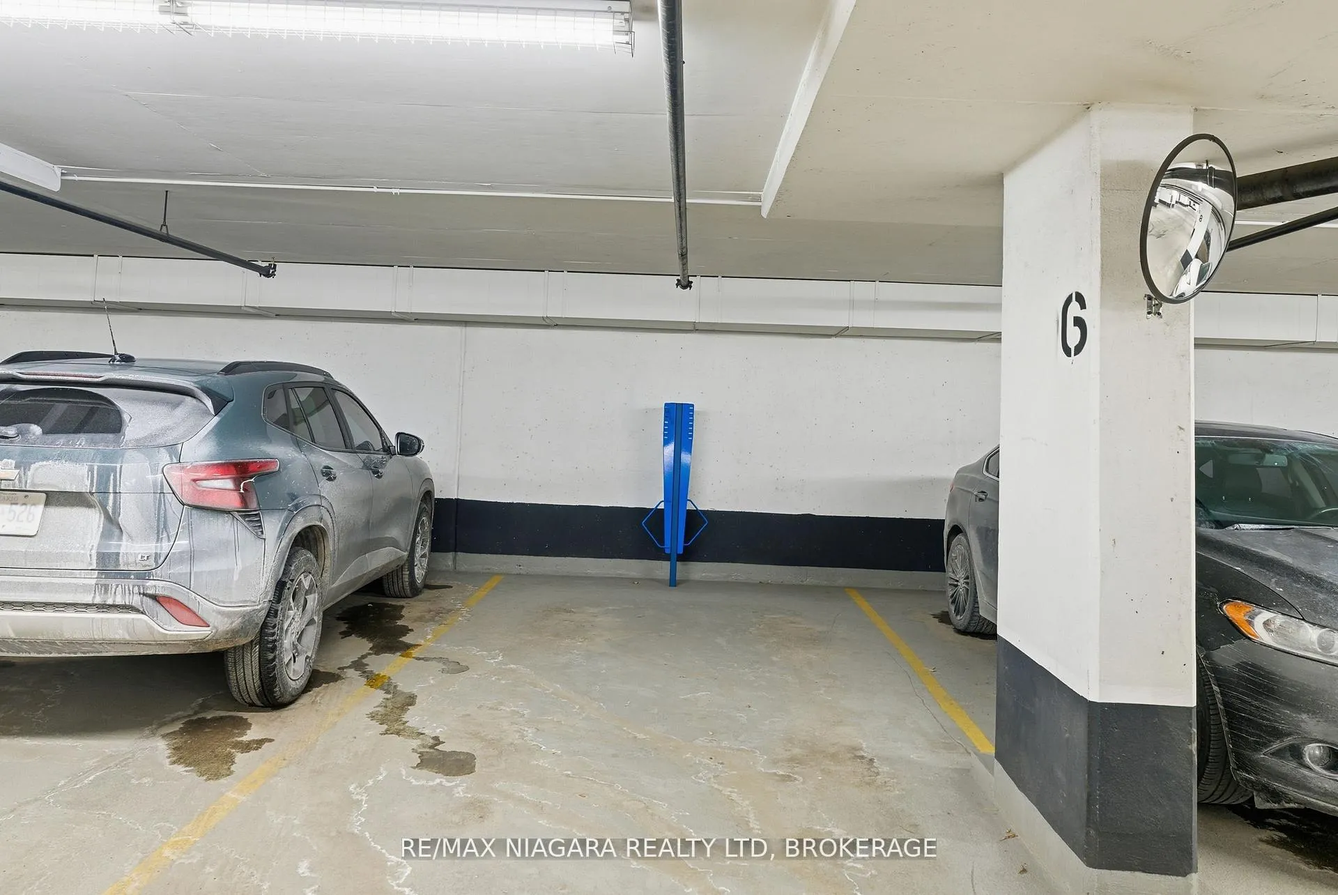 Photo 37 of Unit 1601, 600 Fleet Street, Toronto, Niagara — HOMEH