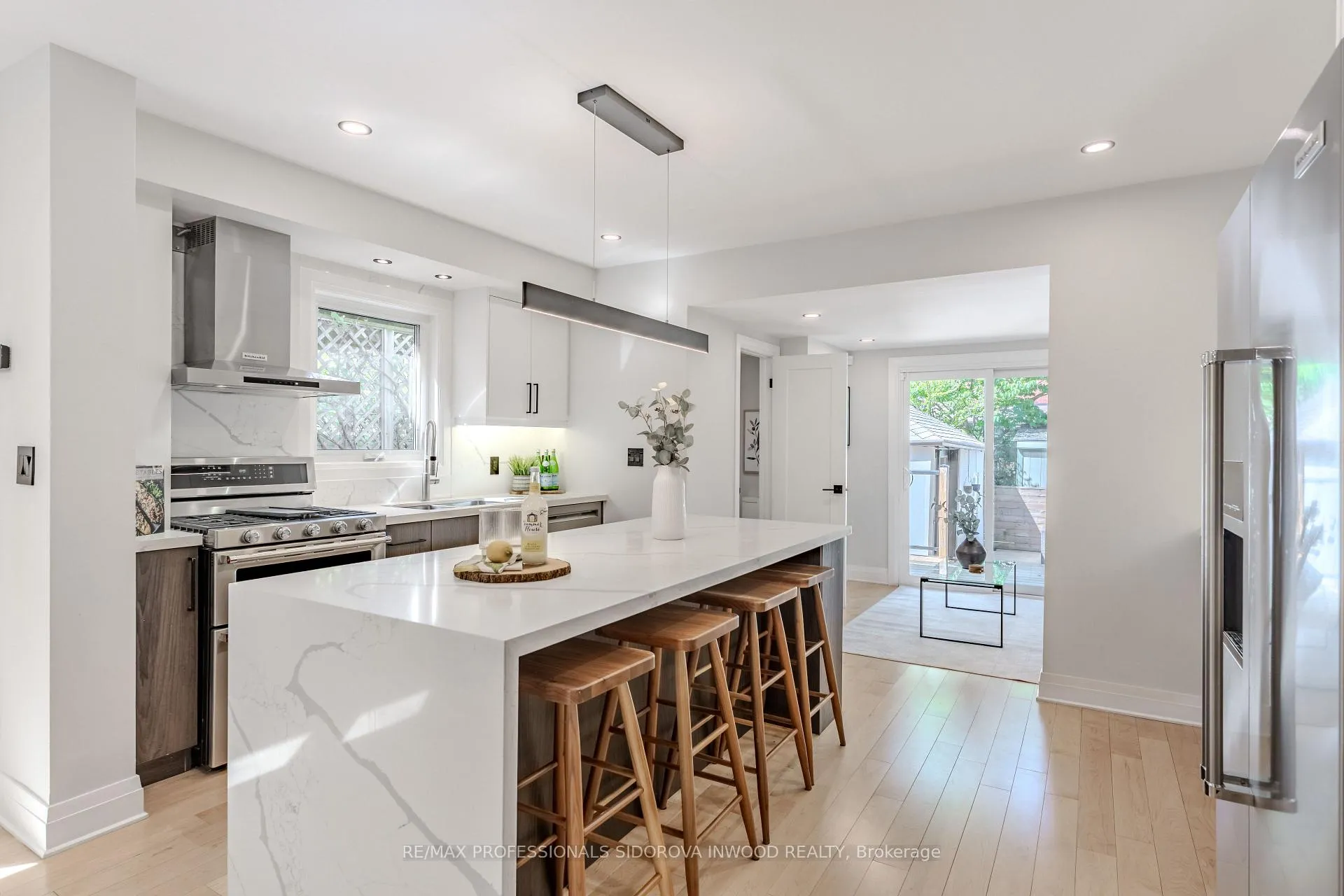 Photo 8 of 664 Windermere Avenue, Toronto, Runnymede-Bloor West Village — HOMEH