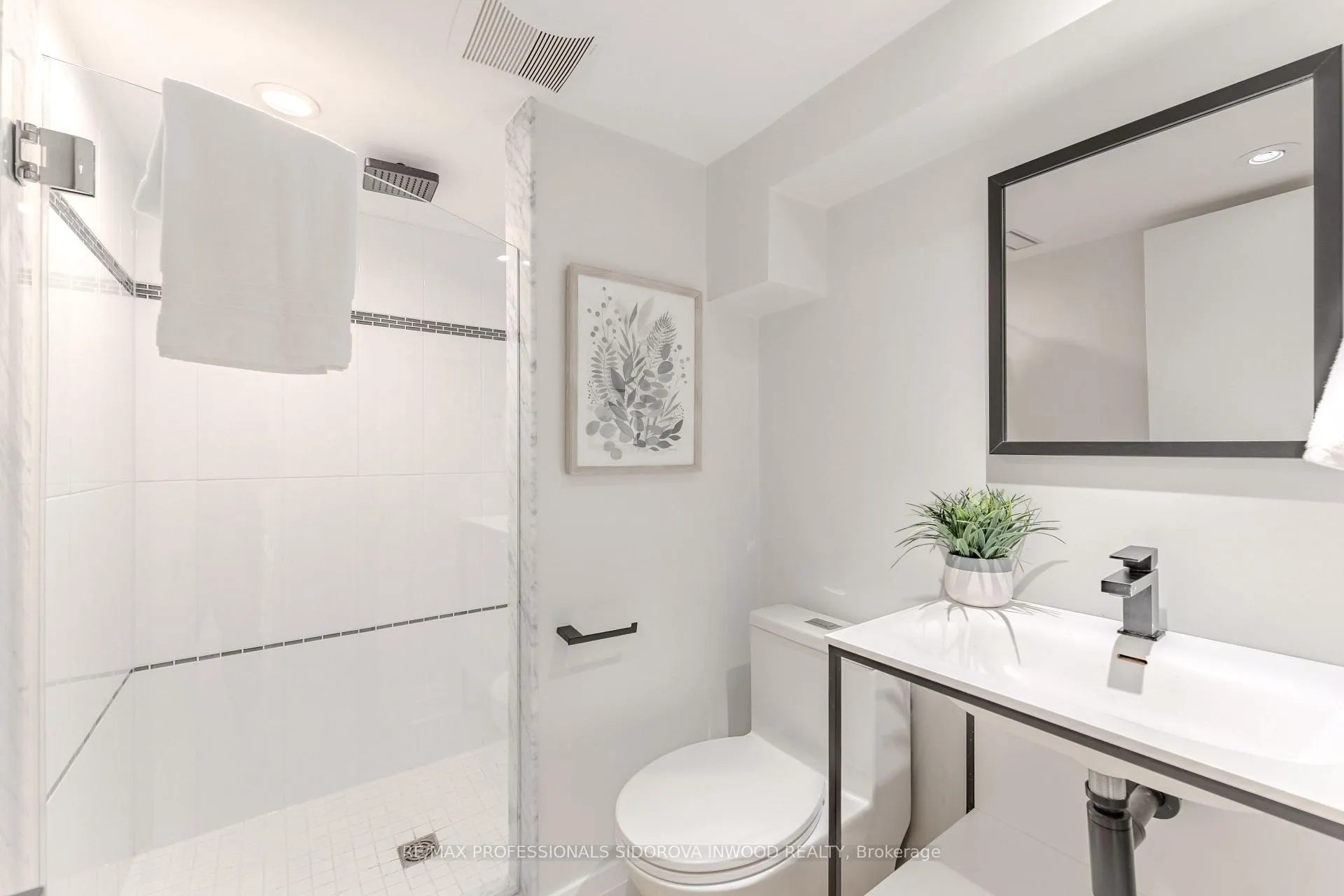 Photo 28 of 664 Windermere Avenue, Toronto, Runnymede-Bloor West Village — HOMEH