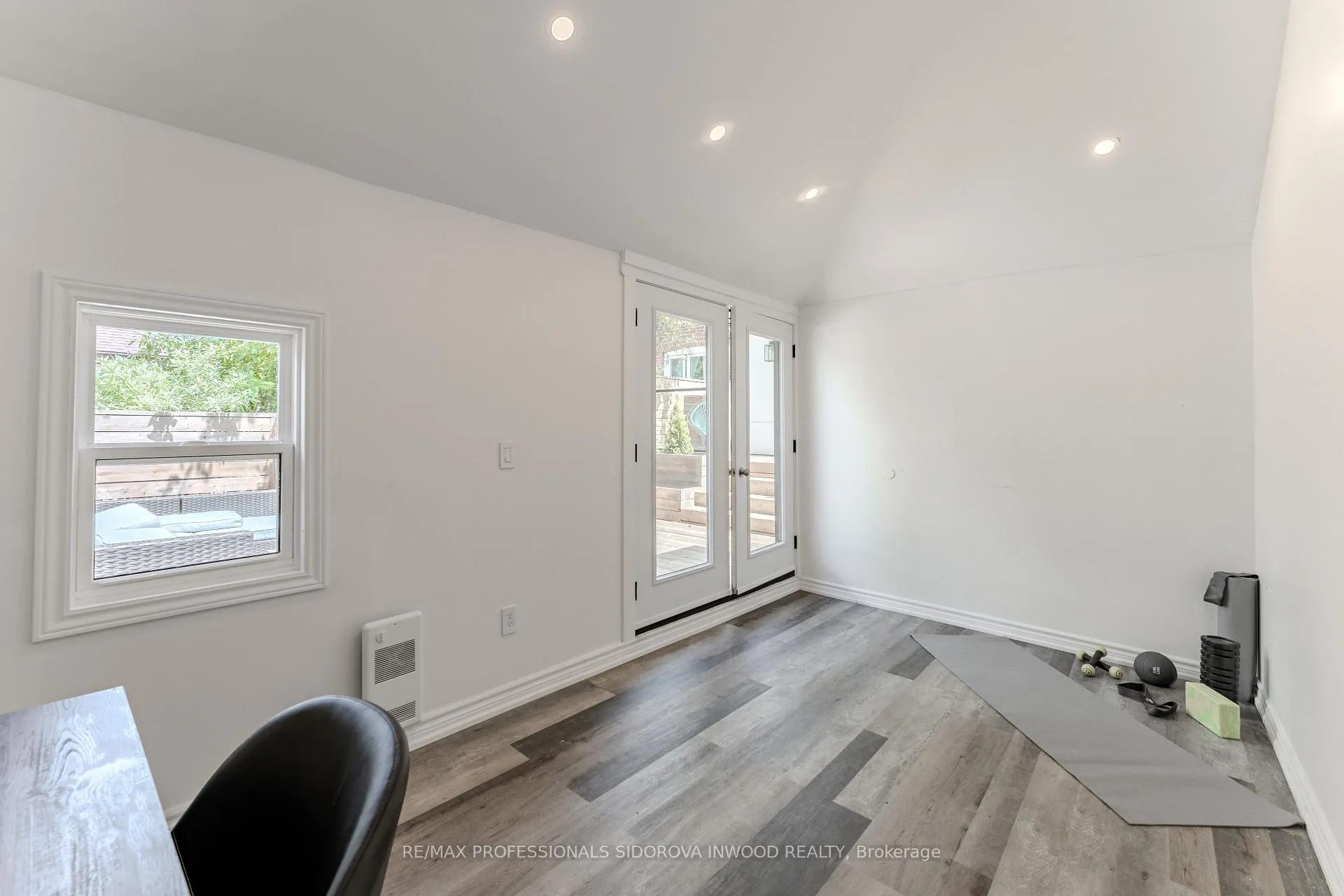 Photo 30 of 664 Windermere Avenue, Toronto, Runnymede-Bloor West Village — HOMEH
