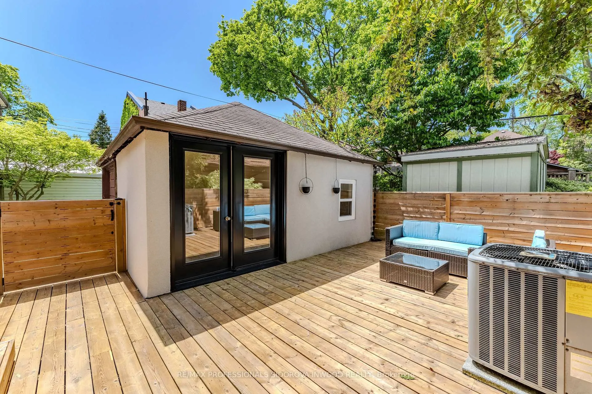 Photo 34 of 664 Windermere Avenue, Toronto, Runnymede-Bloor West Village — HOMEH