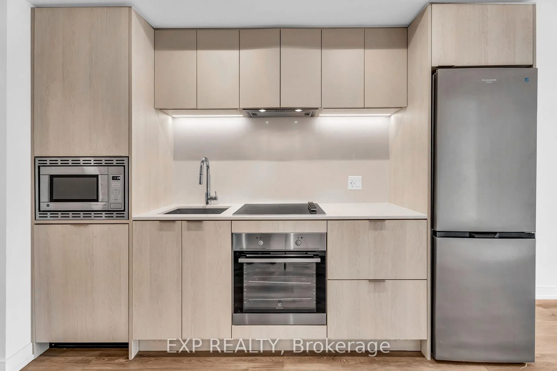 Photo 10 of Unit 828, 1 Jarvis Street, Hamilton, Beasley — HOMEH