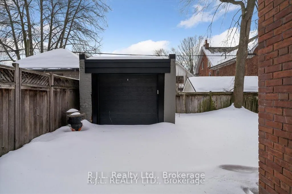 Photo 48 of 111 Roxborough Drive, Toronto, Rosedale-Moore Park — HOMEH