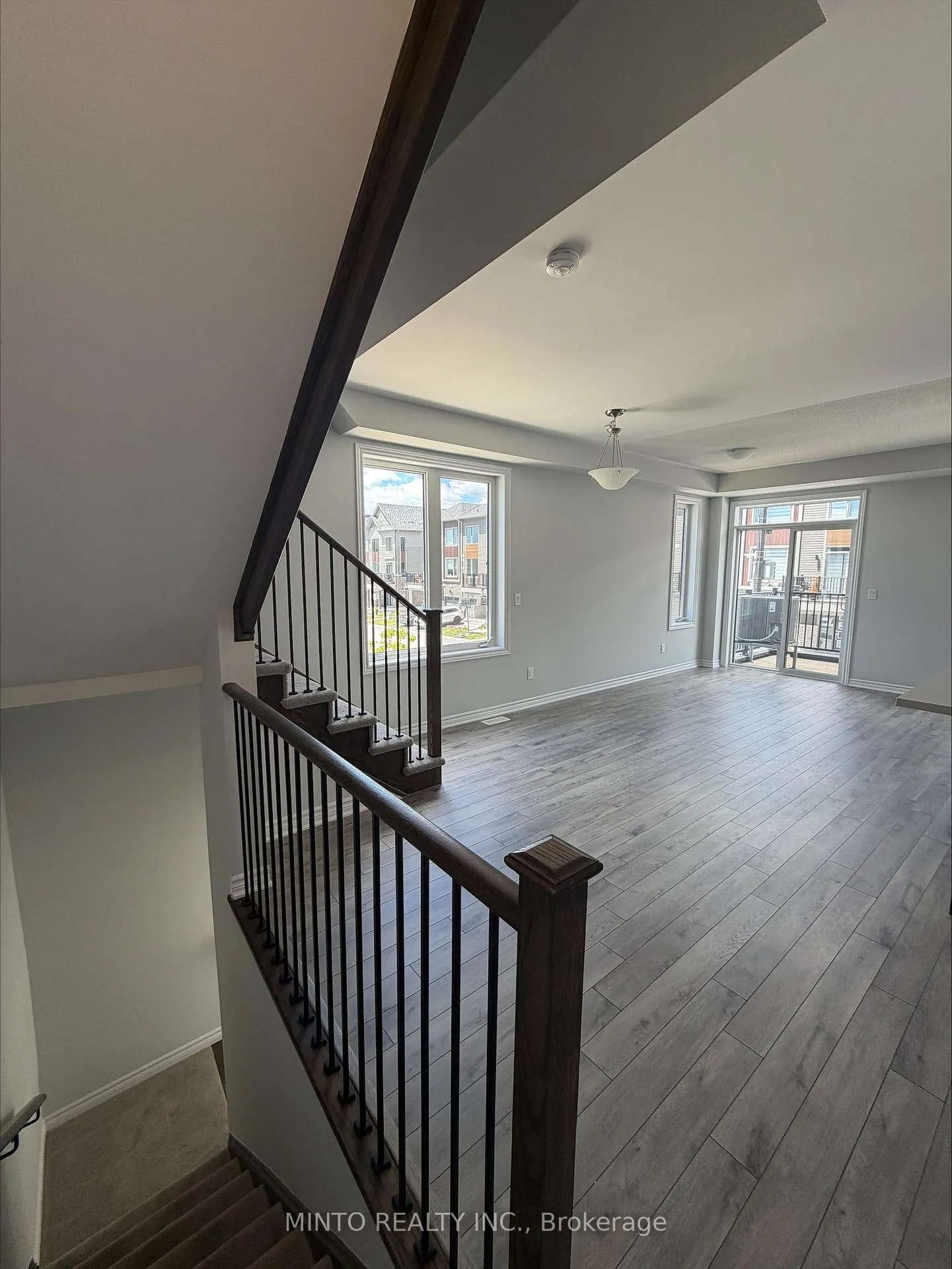Photo 6 of 1055 Porcupine Path, Oshawa, Kedron — HOMEH