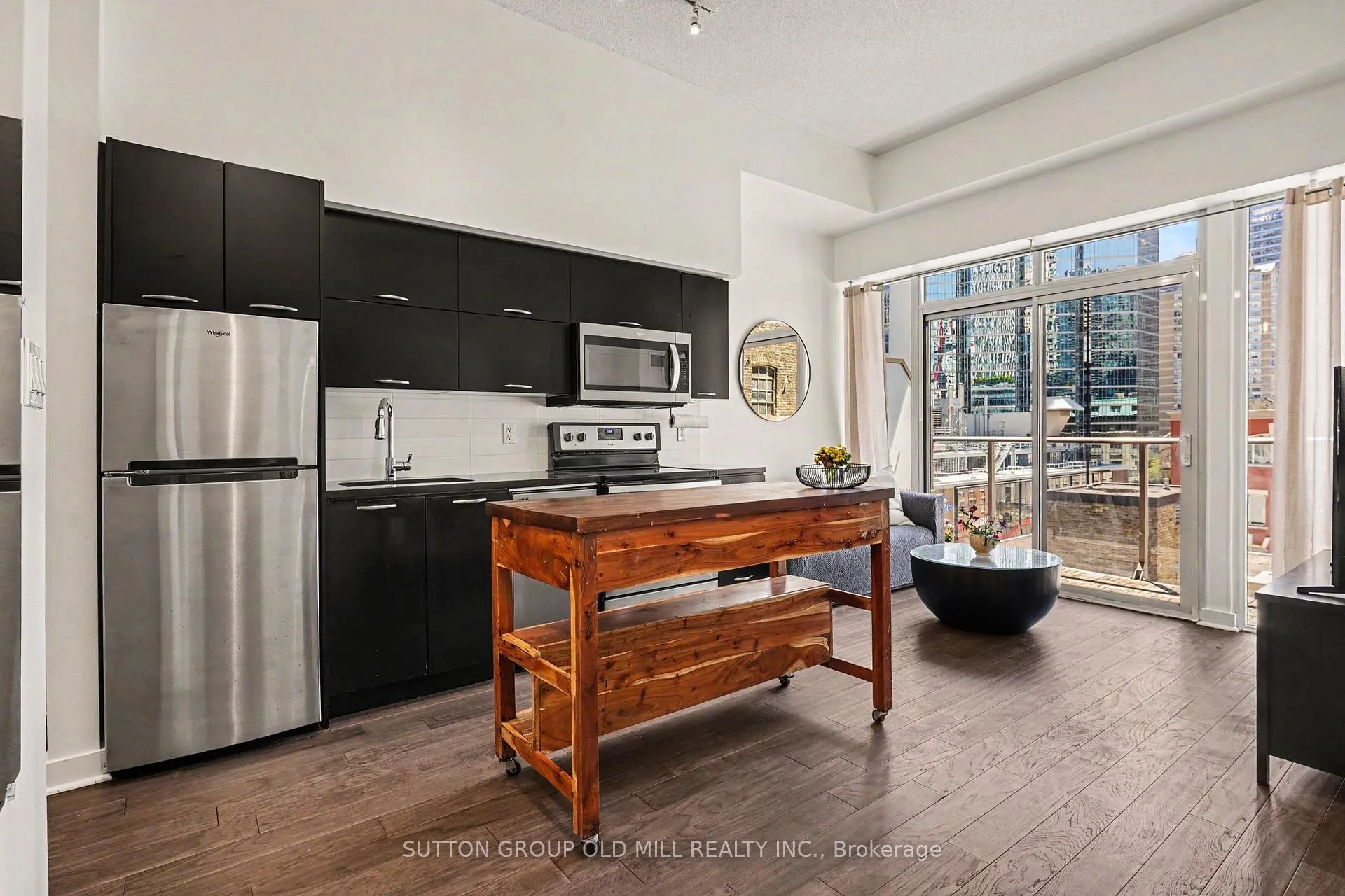 Photo 2 of Unit 713, 126 Simcoe Street, Toronto, Waterfront Communities — HOMEH