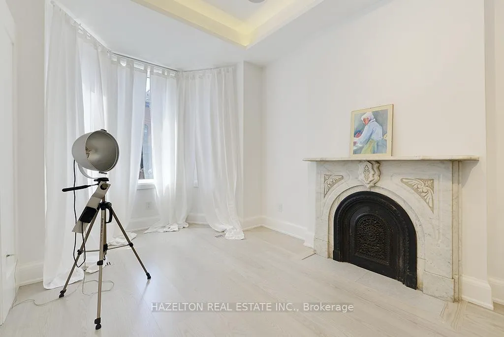 Photo 2 of 12 Webster Avenue, Toronto, The Annex — HOMEH