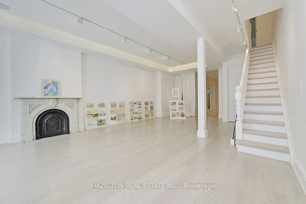 Photo 4 of 12 Webster Avenue, Toronto, The Annex — HOMEH