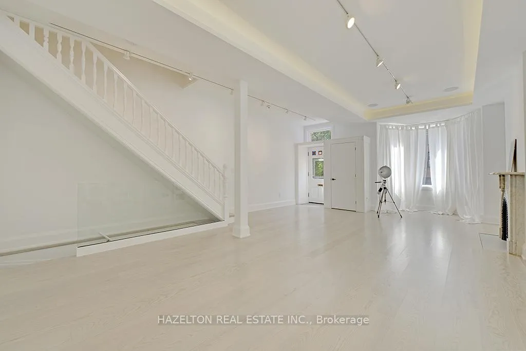 Photo 6 of 12 Webster Avenue, Toronto, The Annex — HOMEH