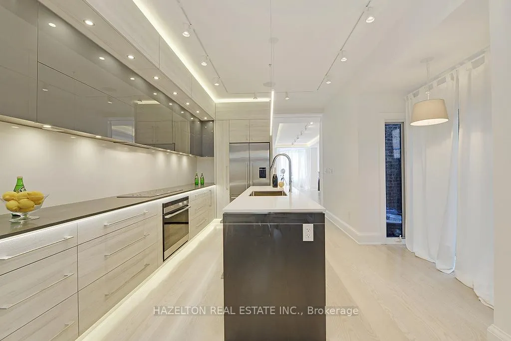 Photo 9 of 12 Webster Avenue, Toronto, The Annex — HOMEH