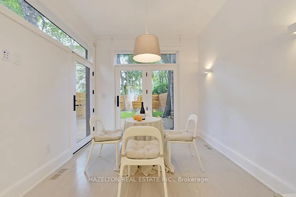 Photo 11 of 12 Webster Avenue, Toronto, The Annex — HOMEH