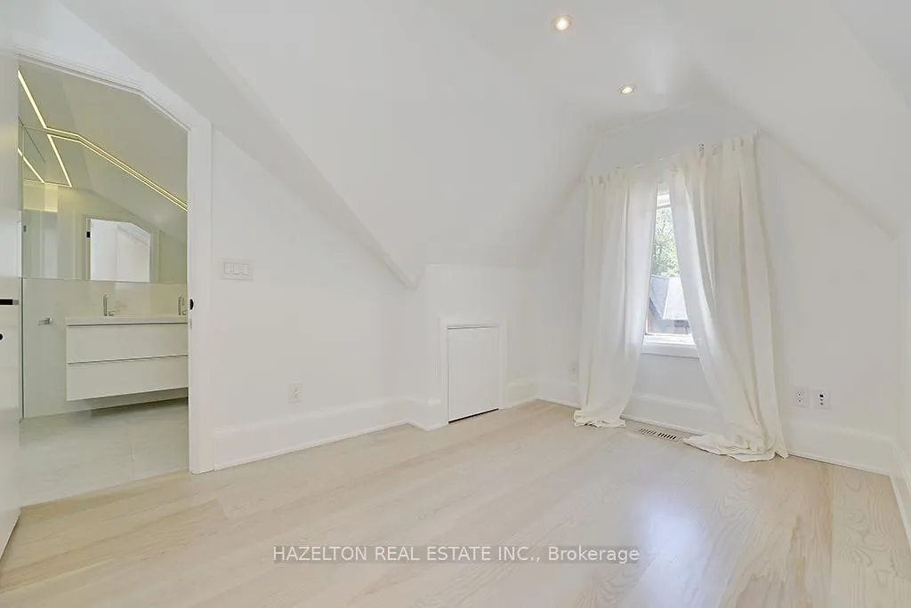 Photo 25 of 12 Webster Avenue, Toronto, The Annex — HOMEH