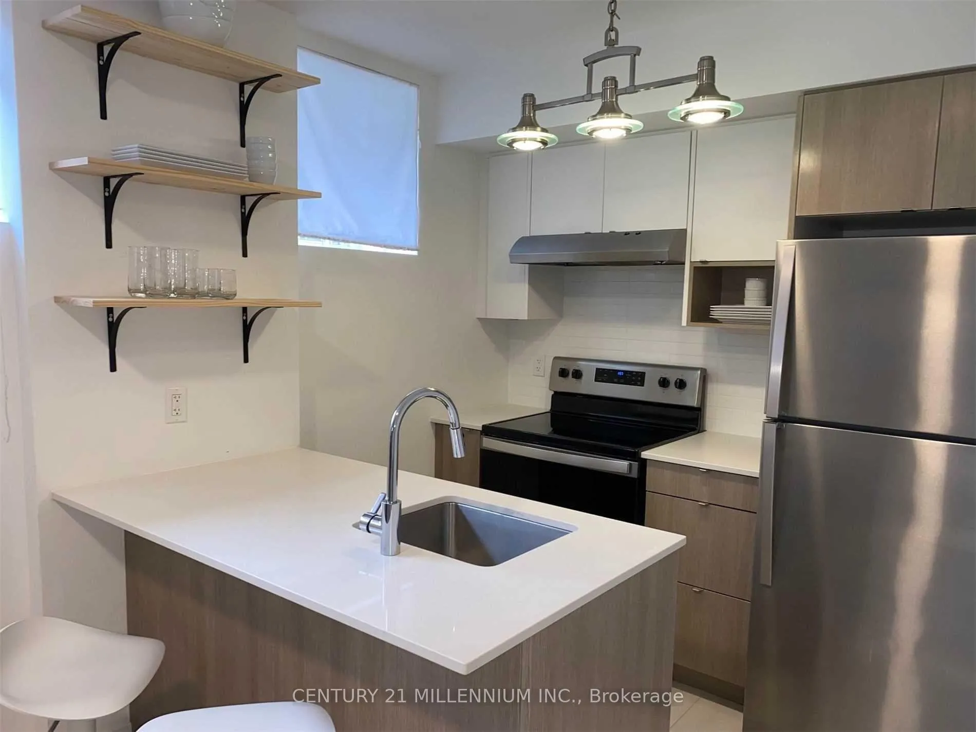 Photo 5 of Unit 701, 1131 Cooke Boulevard, Burlington, LaSalle — HOMEH