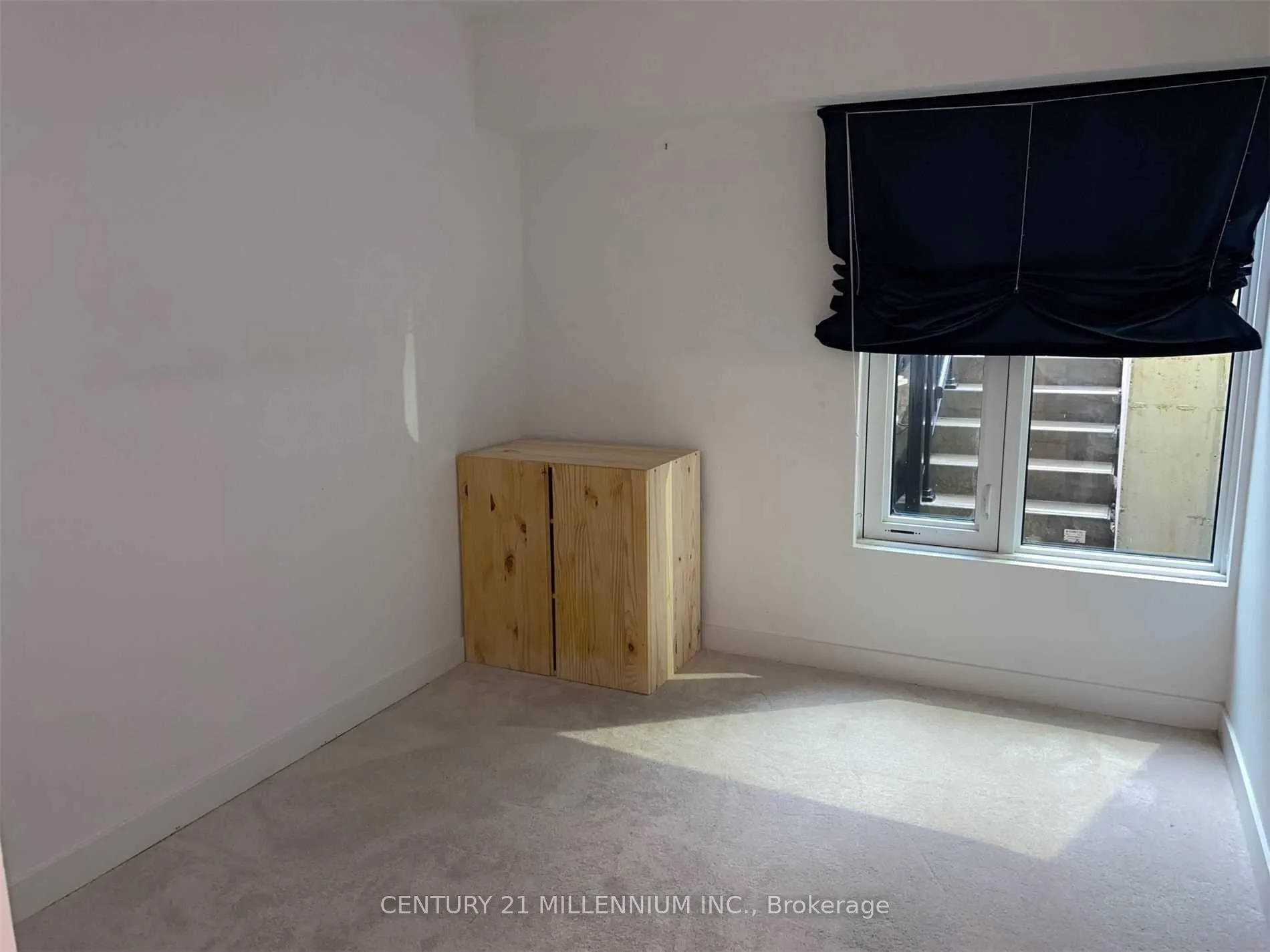 Photo 9 of Unit 701, 1131 Cooke Boulevard, Burlington, LaSalle — HOMEH