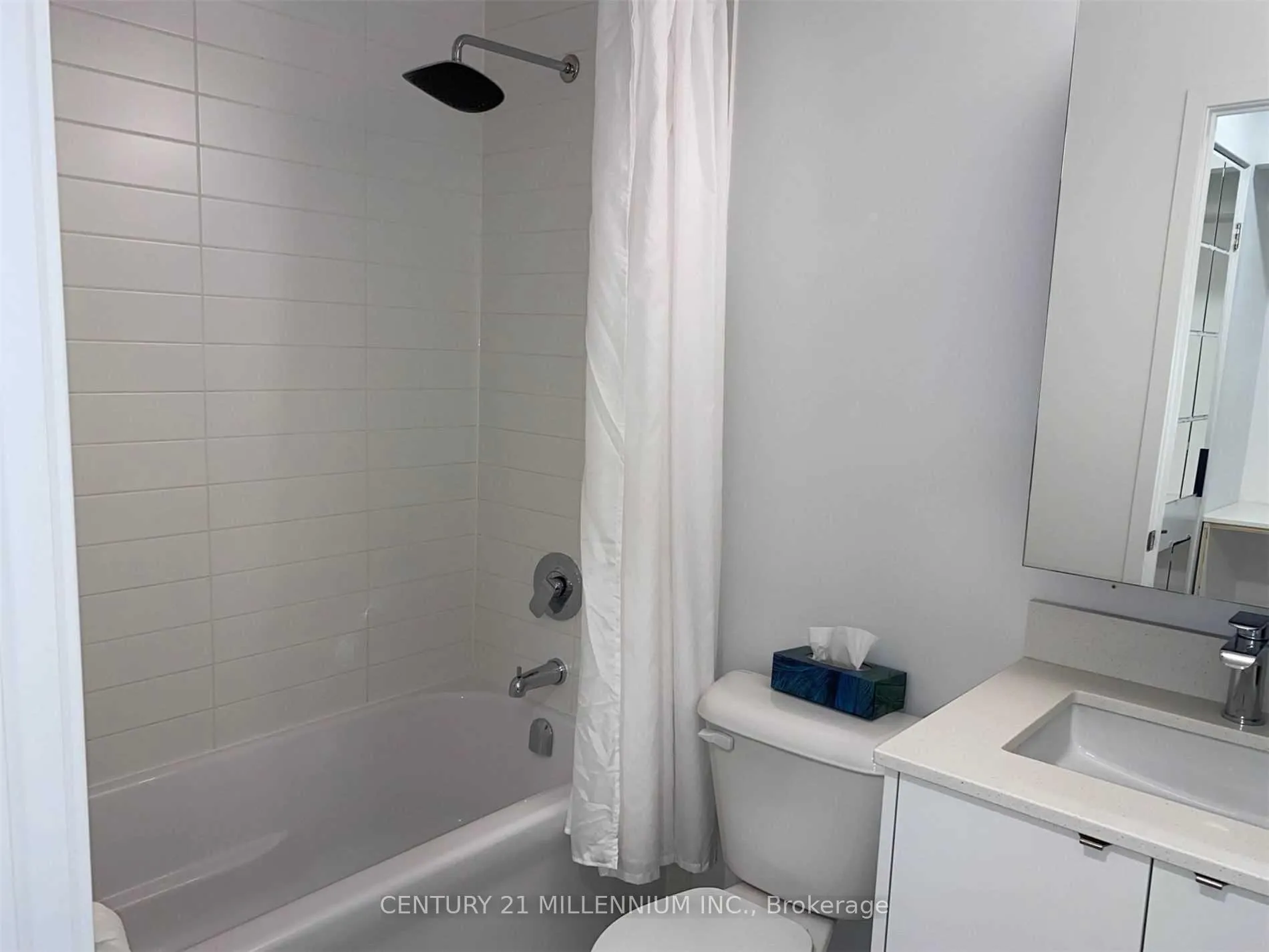 Photo 12 of Unit 701, 1131 Cooke Boulevard, Burlington, LaSalle — HOMEH