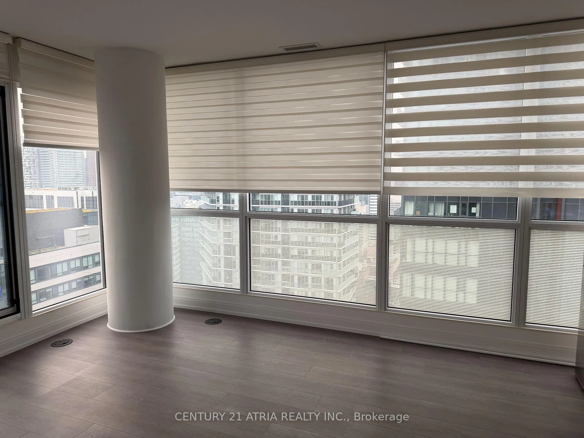 Photo 4 of Unit 3910, 181 Dundas Street E, Toronto, Moss Park — HOMEH