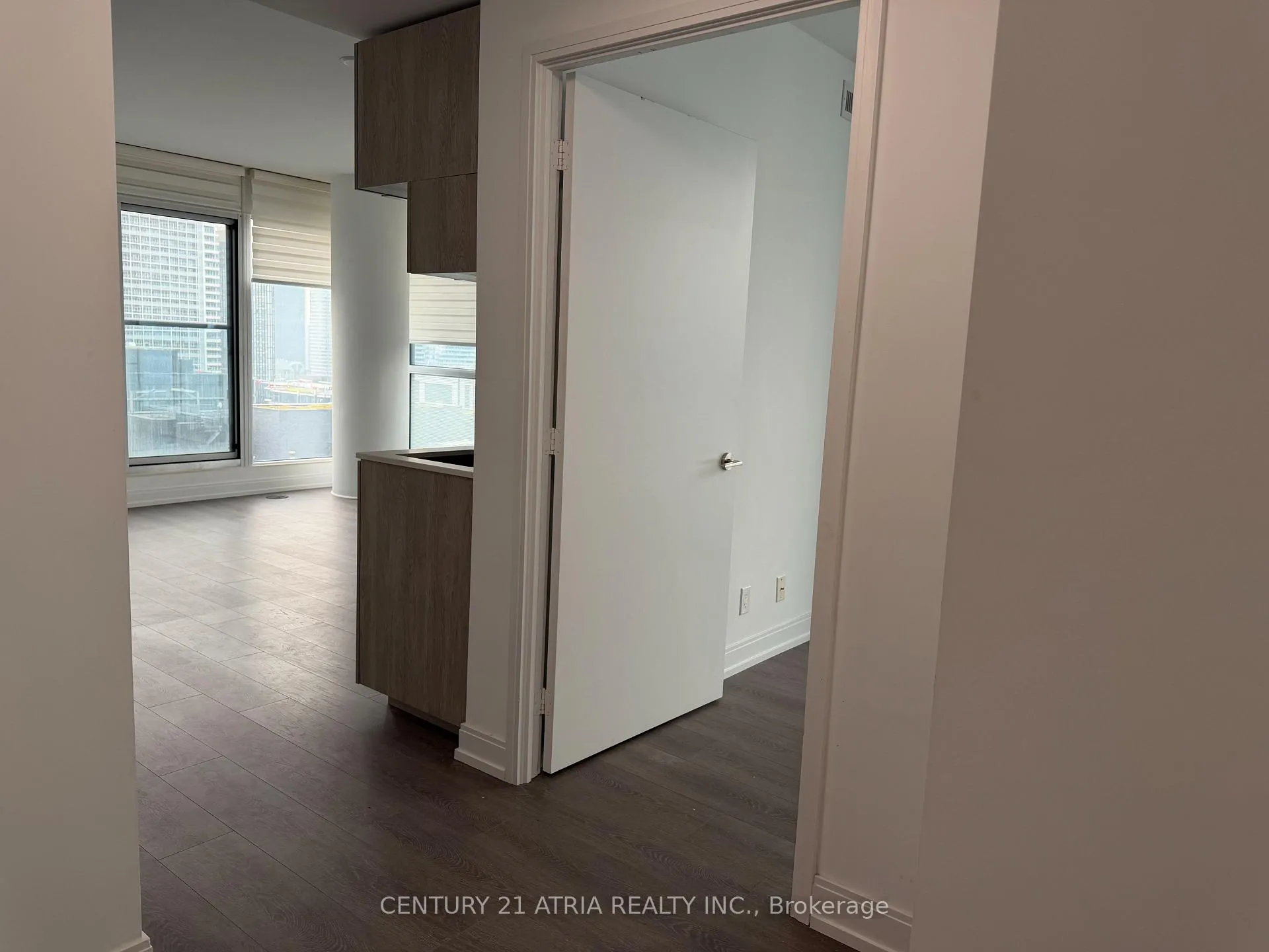 Photo 6 of Unit 3910, 181 Dundas Street E, Toronto, Moss Park — HOMEH