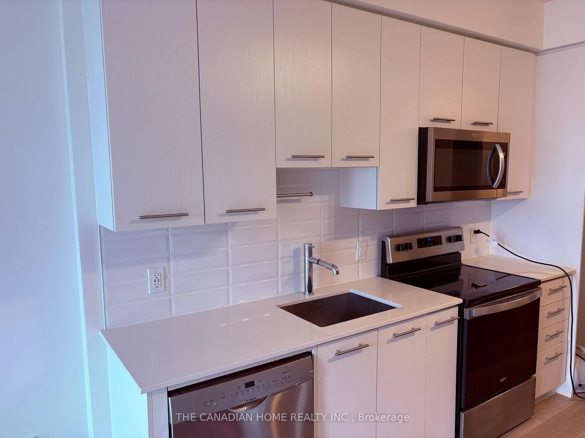 Photo 10 of Unit 203, 385 Winston Road, Grimsby, Grimsby Beach — HOMEH
