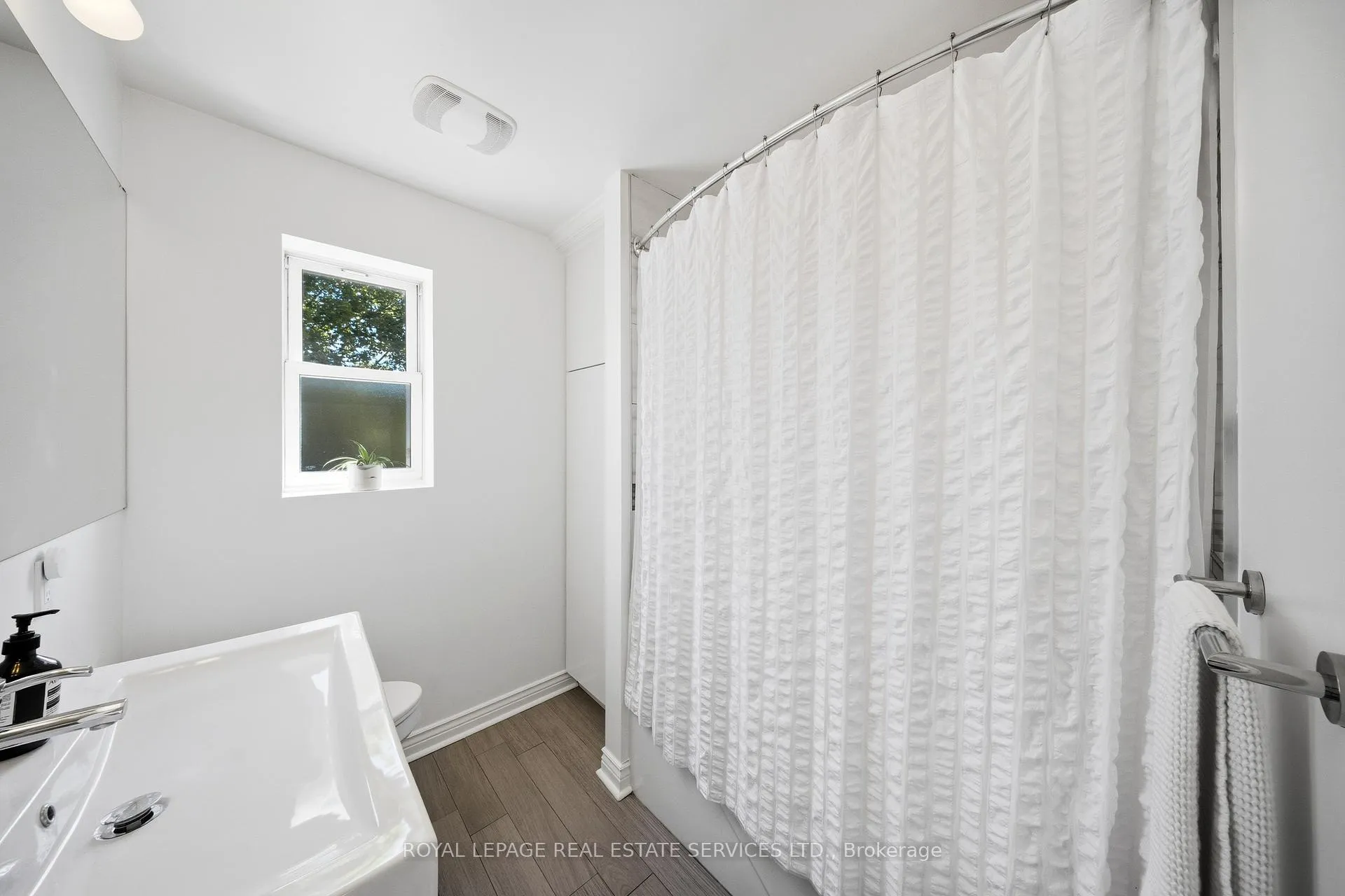 Photo 18 of 473 Beresford Avenue, Toronto, Runnymede-Bloor West Village — HOMEH