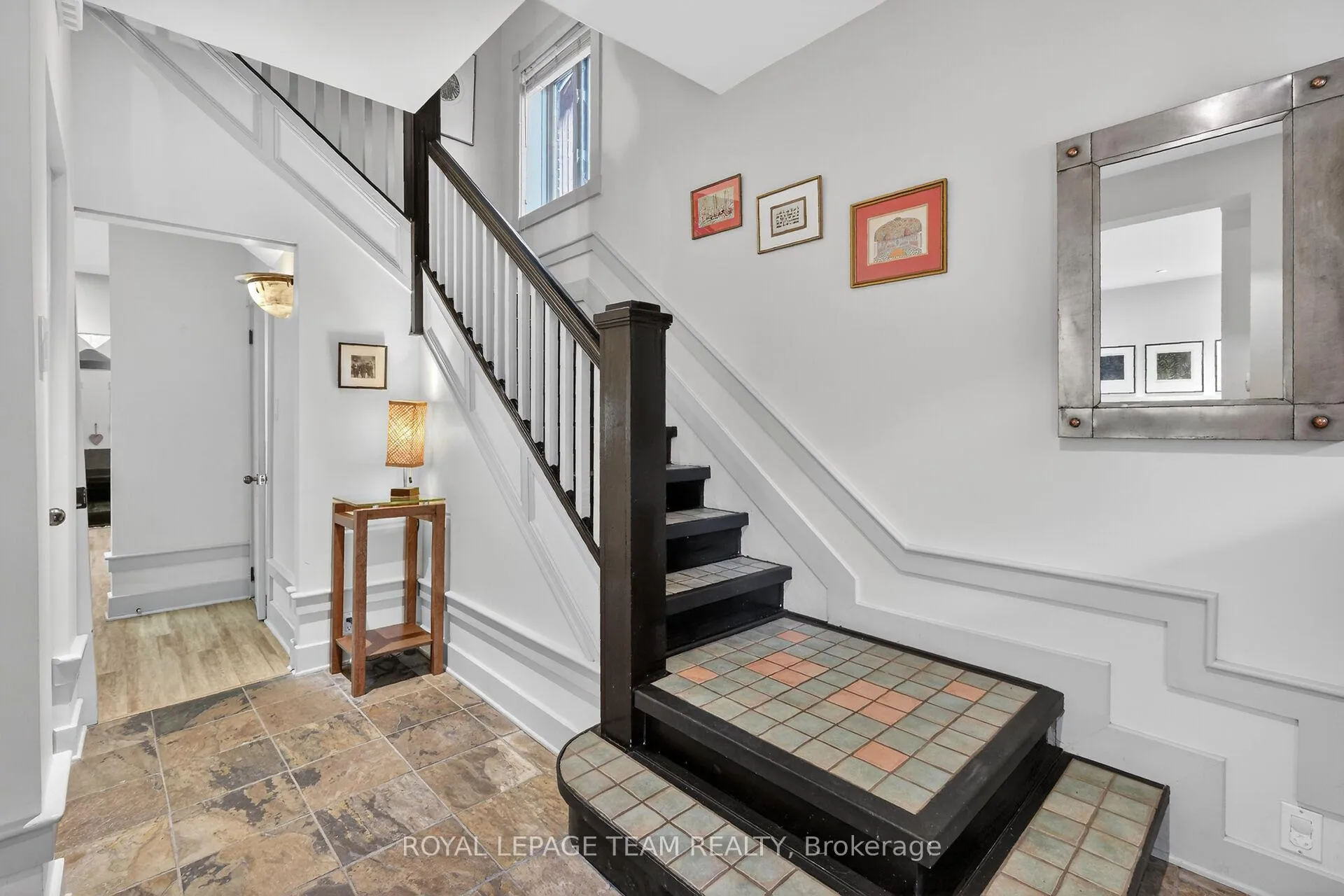 Photo 6 of 31 Wendover Avenue, Ottawa, Old Ottawa South — HOMEH