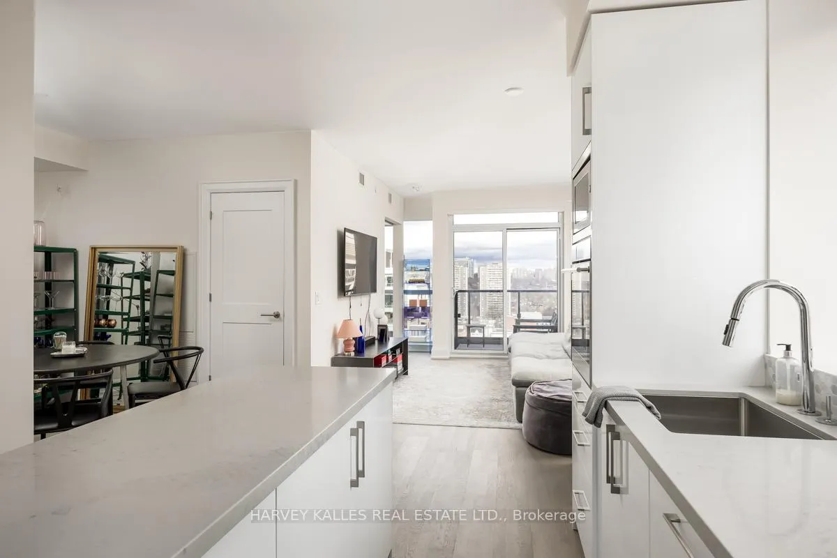 Photo 7 of Unit 1906, 88 Cumberland Street, Toronto, The Annex — HOMEH