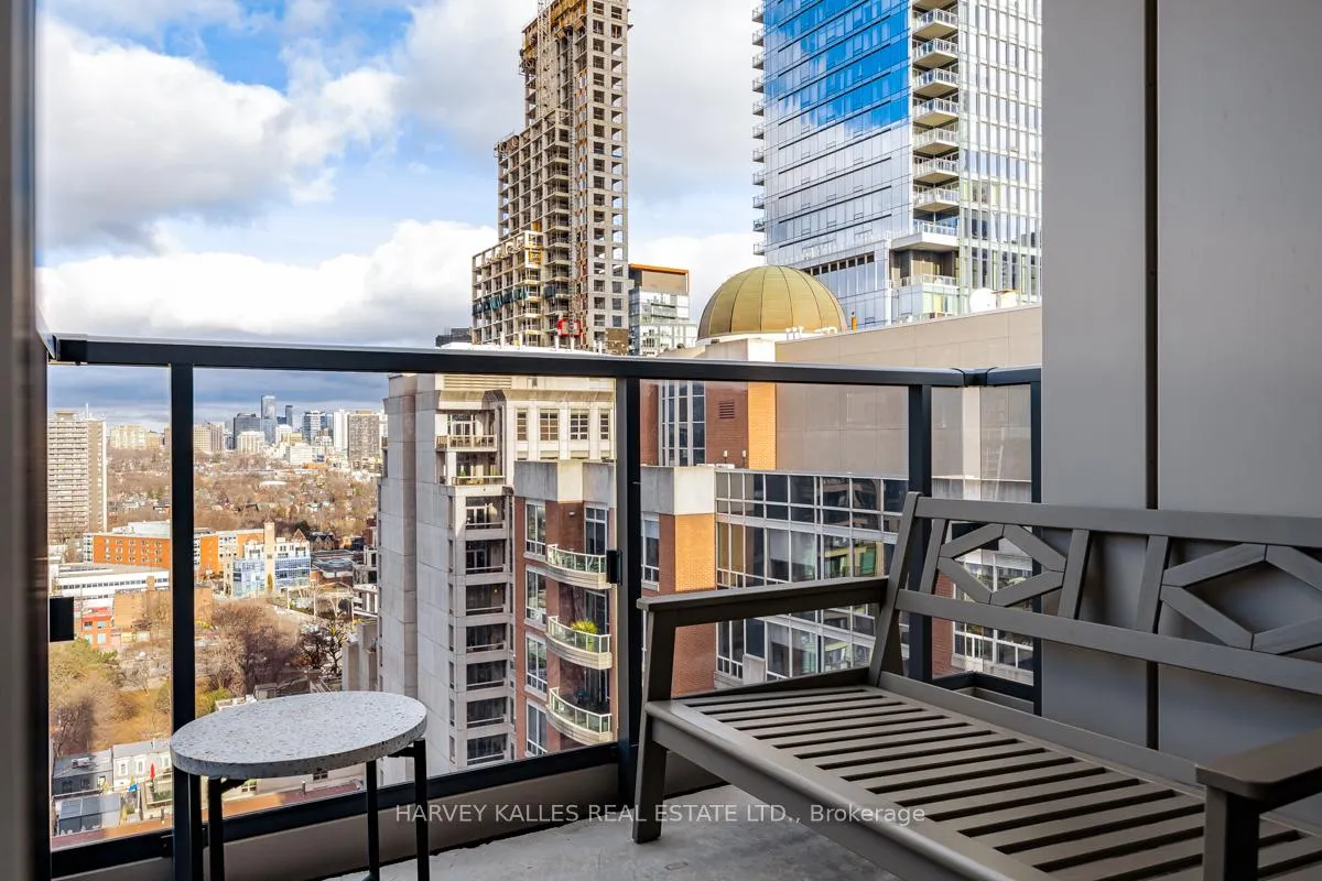 Photo 20 of Unit 1906, 88 Cumberland Street, Toronto, The Annex — HOMEH