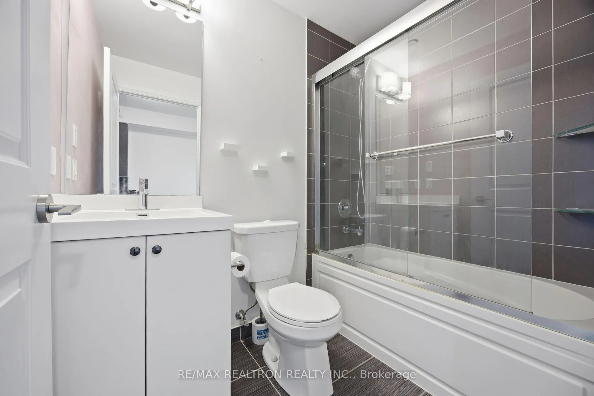 Photo 14 of Unit 1107, 9560 Markham Road, Markham, Wismer — HOMEH