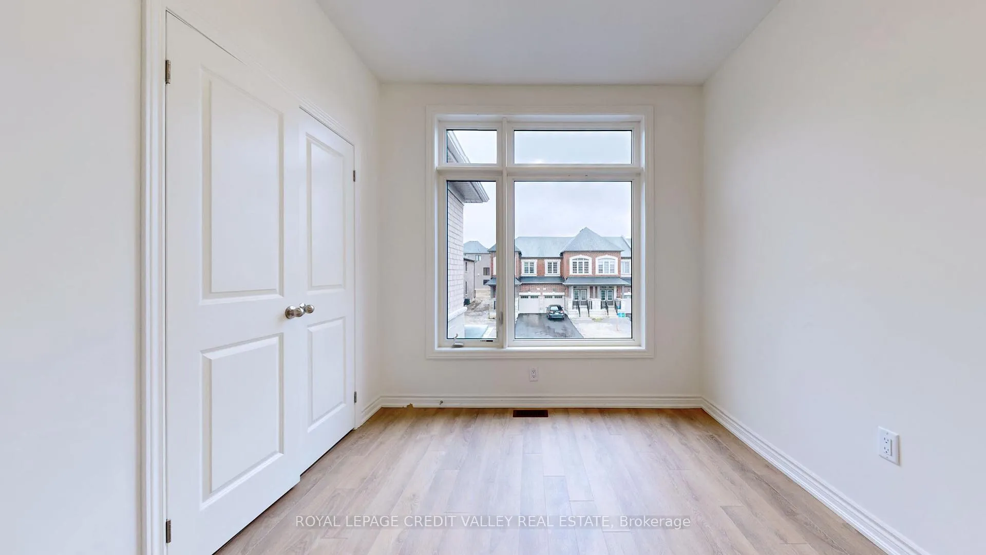 Photo 23 of 1221 Rexton Drive, Oshawa, Kedron — HOMEH