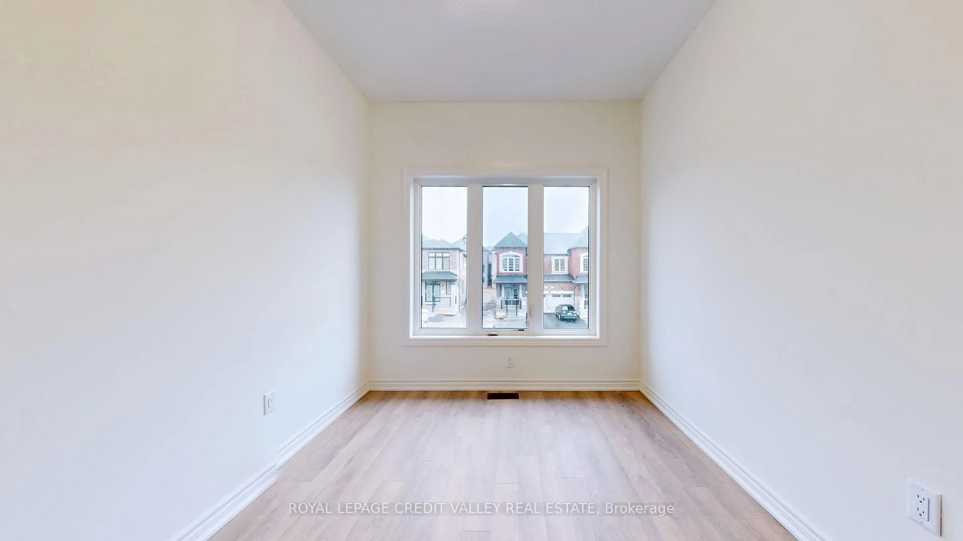 Photo 26 of 1221 Rexton Drive, Oshawa, Kedron — HOMEH