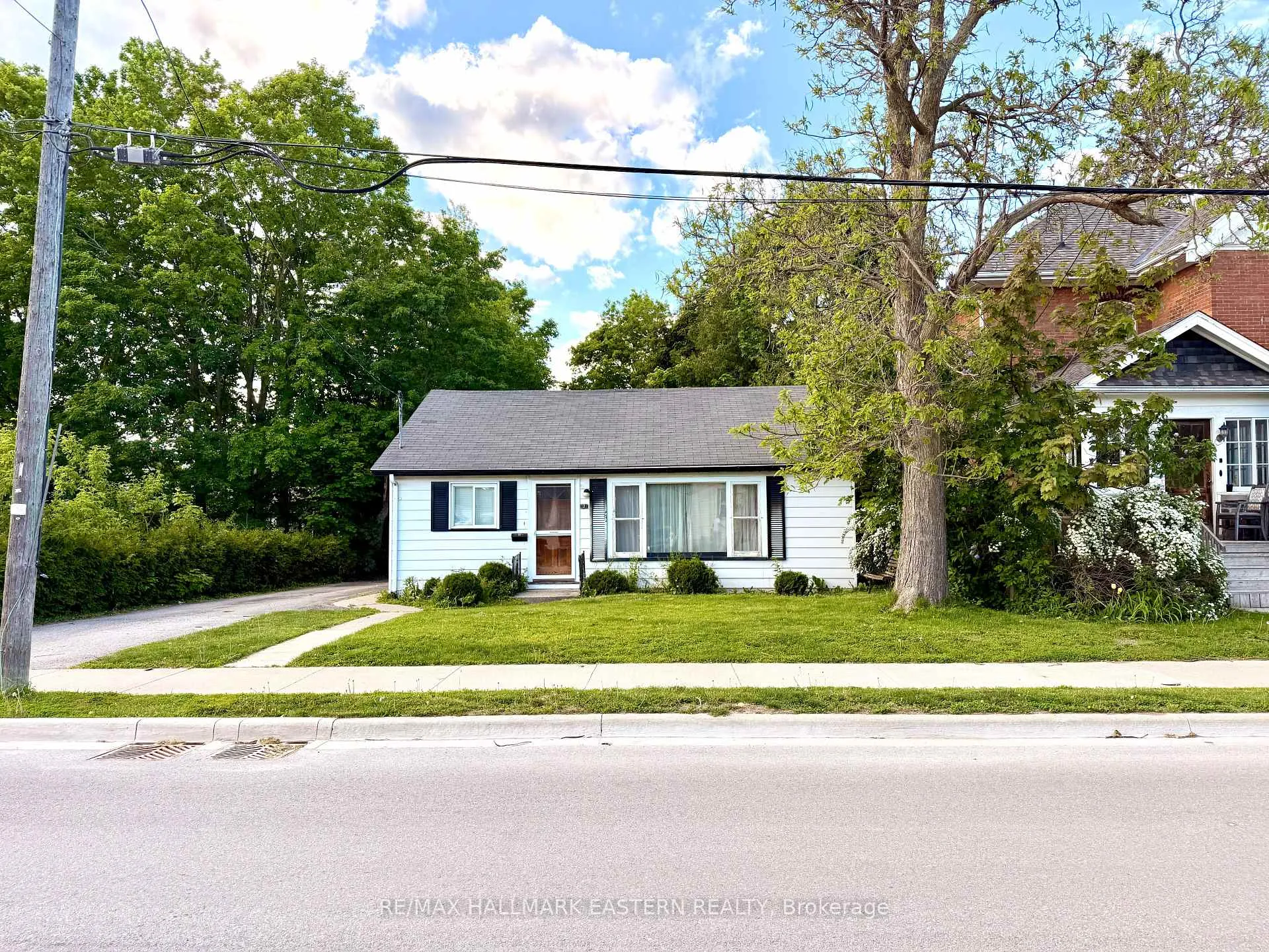 Photo 25 of 2 George Street E, Kawartha Lakes, Lindsay — HOMEH